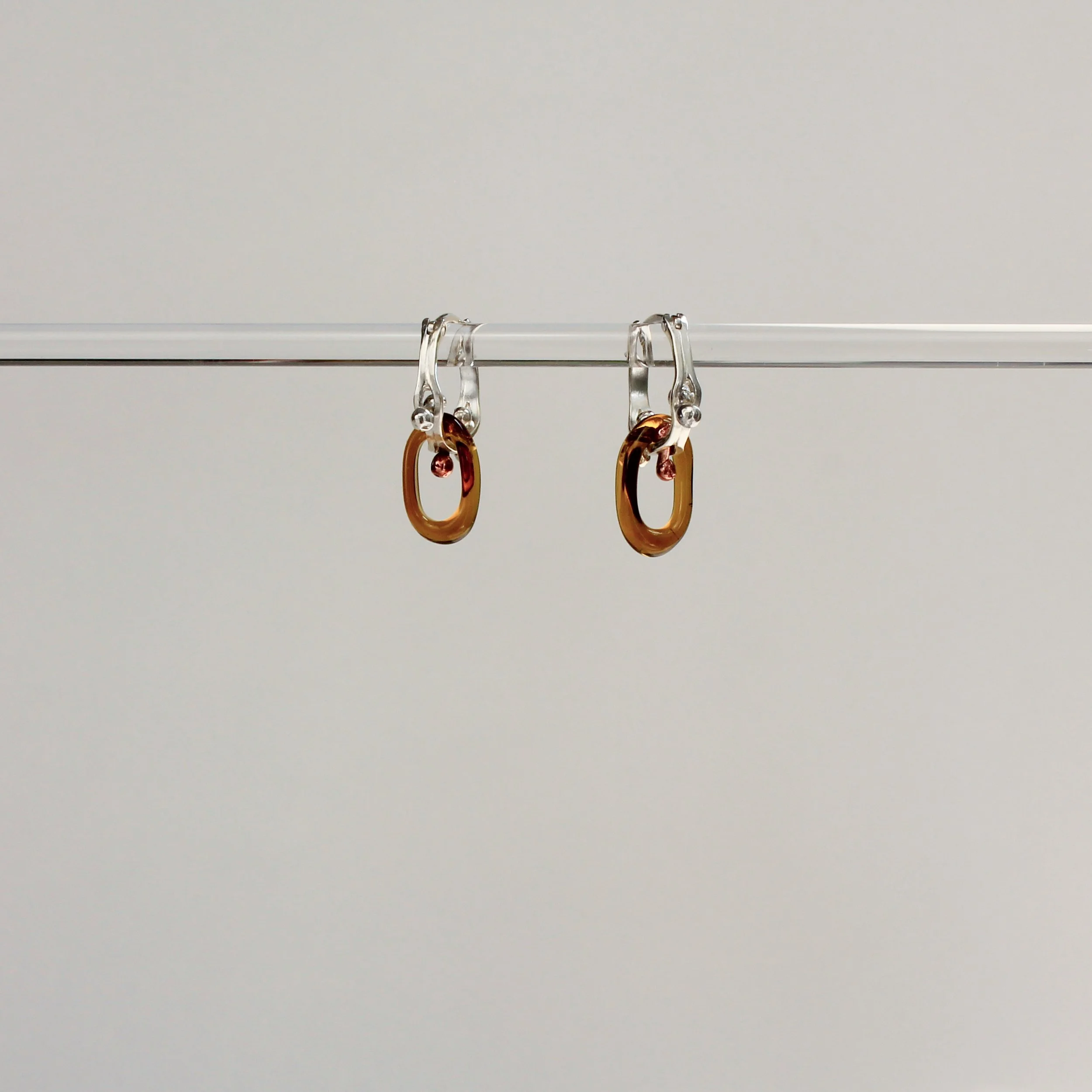 y-split and wavy hoops gems glass links-306.jpg