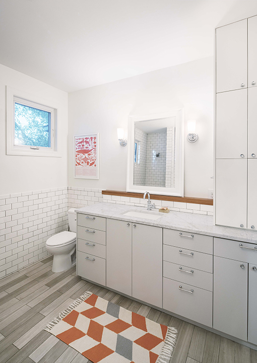 Kenwood Bath1_web.jpg