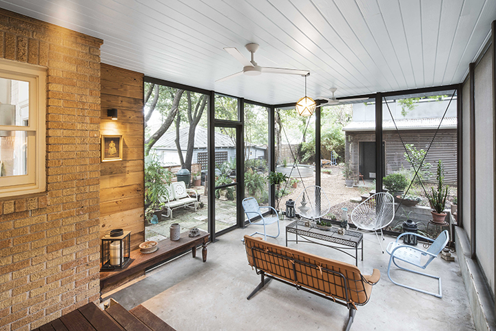 Kenwood Porch2_web.jpg