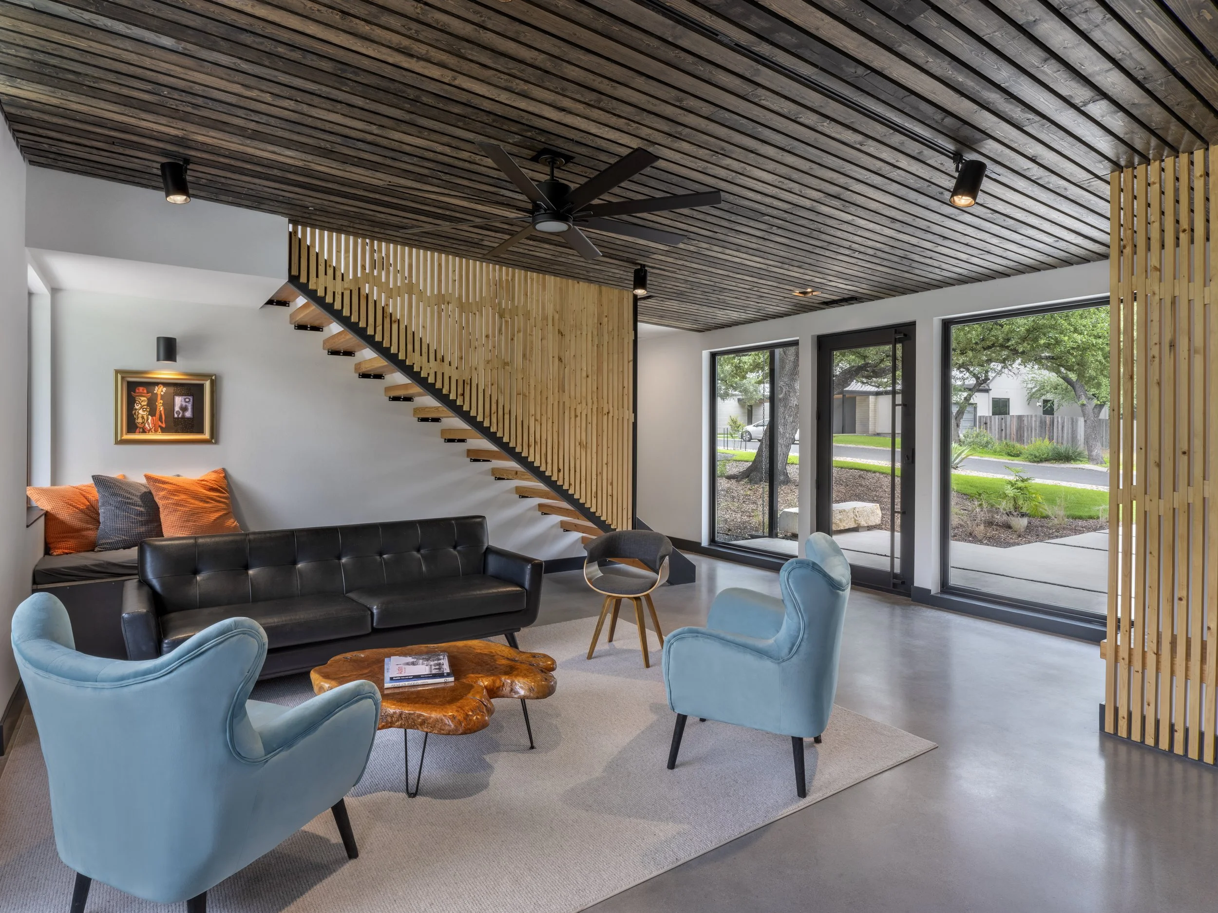 Lakemoore Drive-6080-Sm.jpg