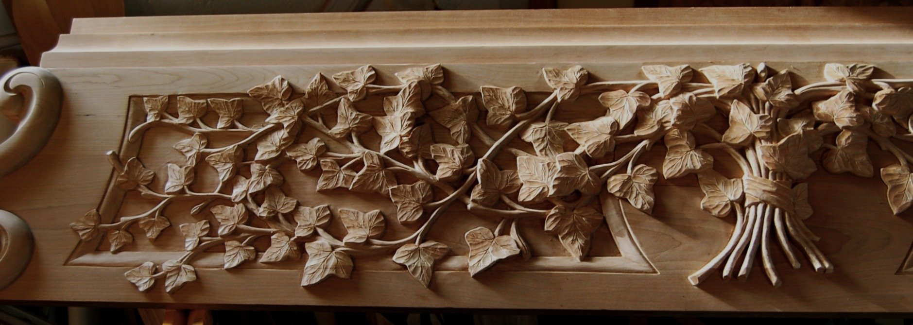 Spear Ivy Mantle.JPG