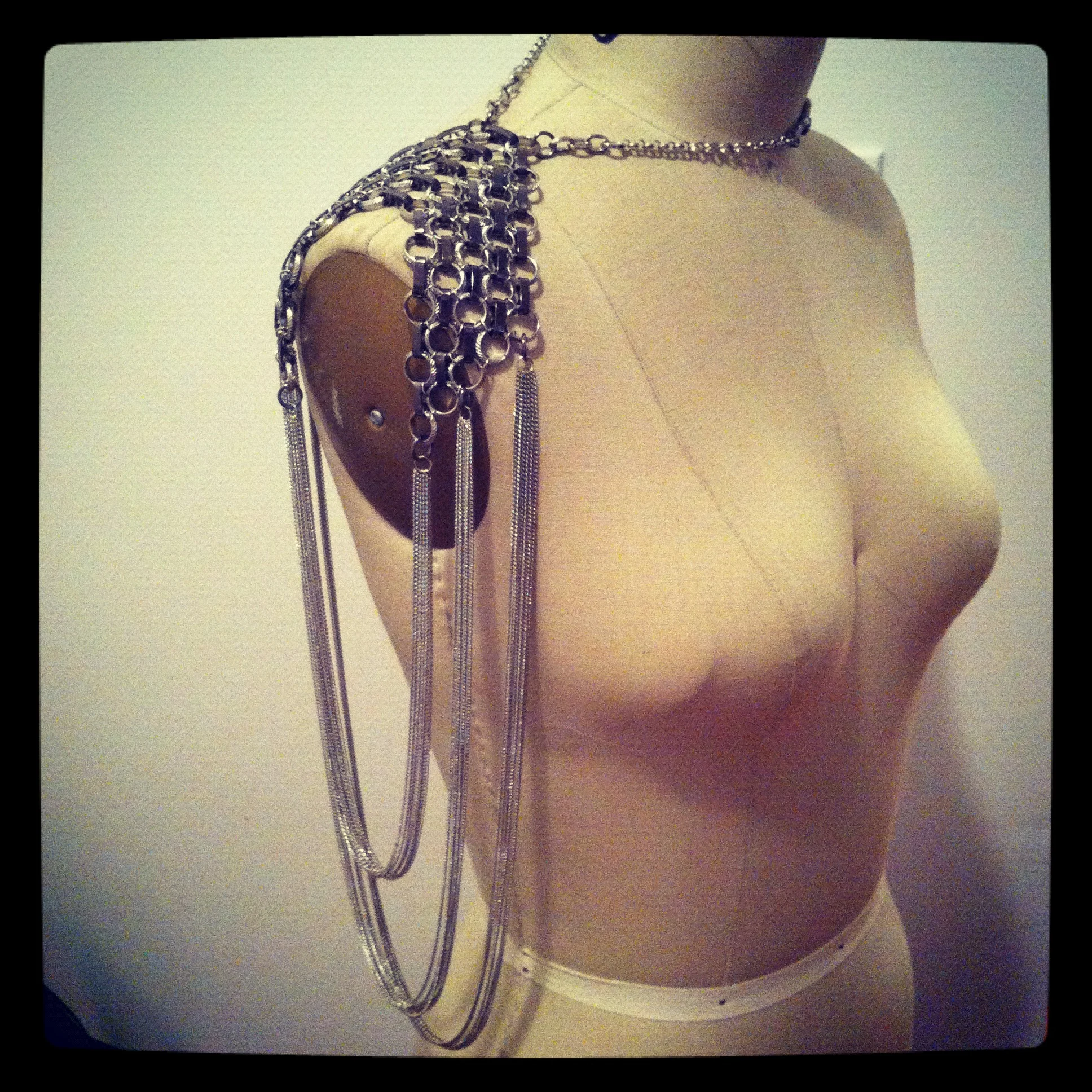 Chainmail Shoulder Harness