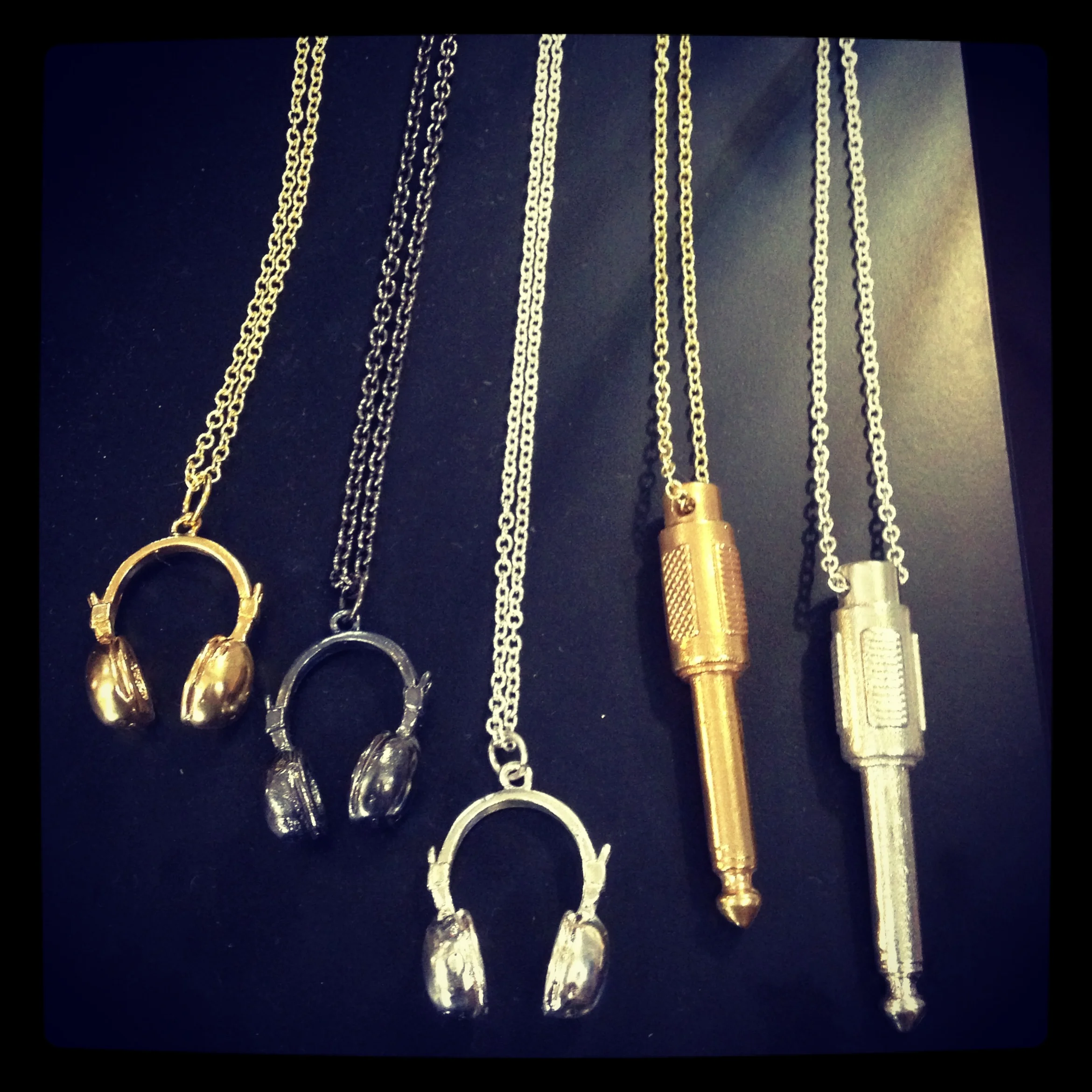 Headphone.Amp Jack Pendants