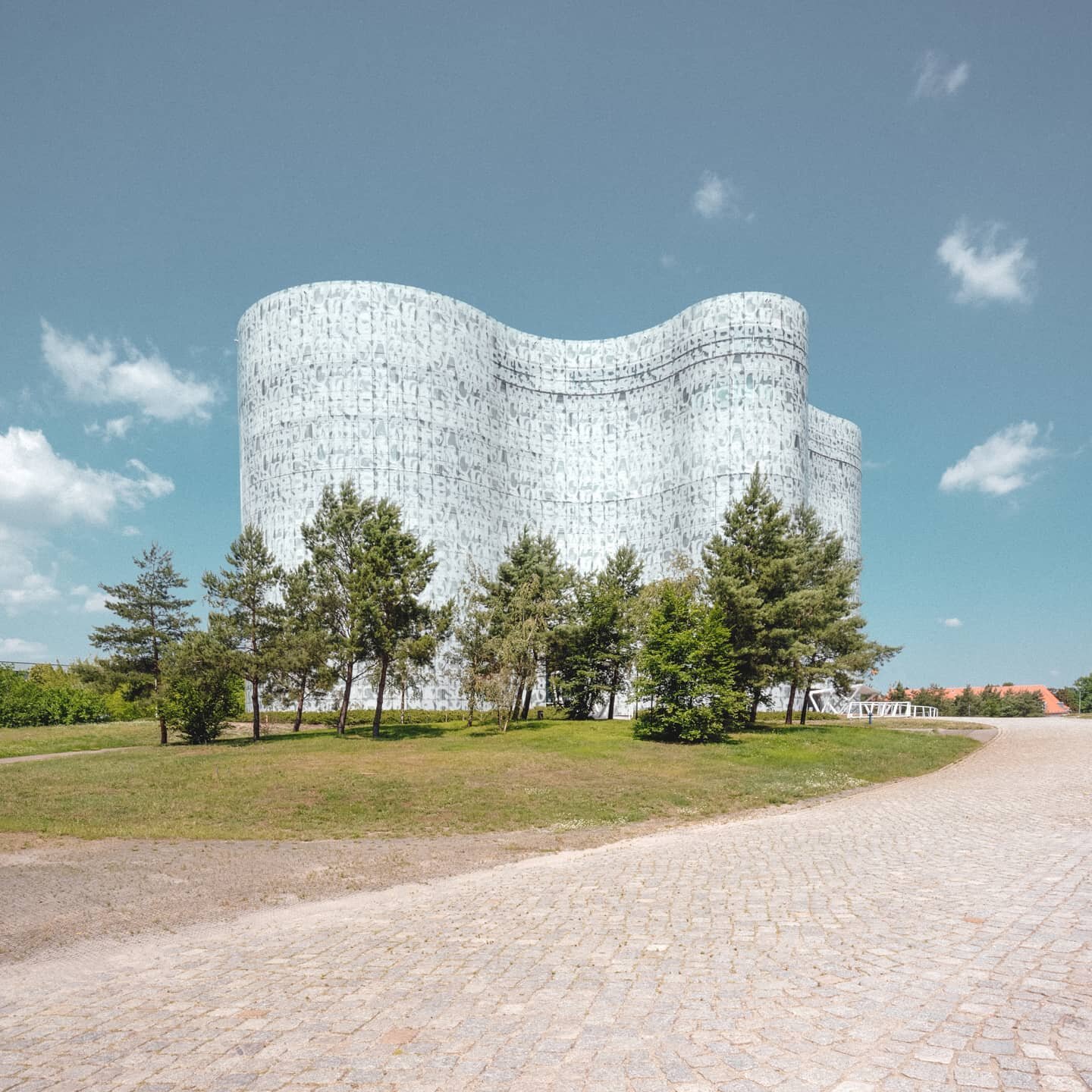 Universit&auml;tsbibliothek Cottbus-Senftenberg #herzogdemeuron #architecture