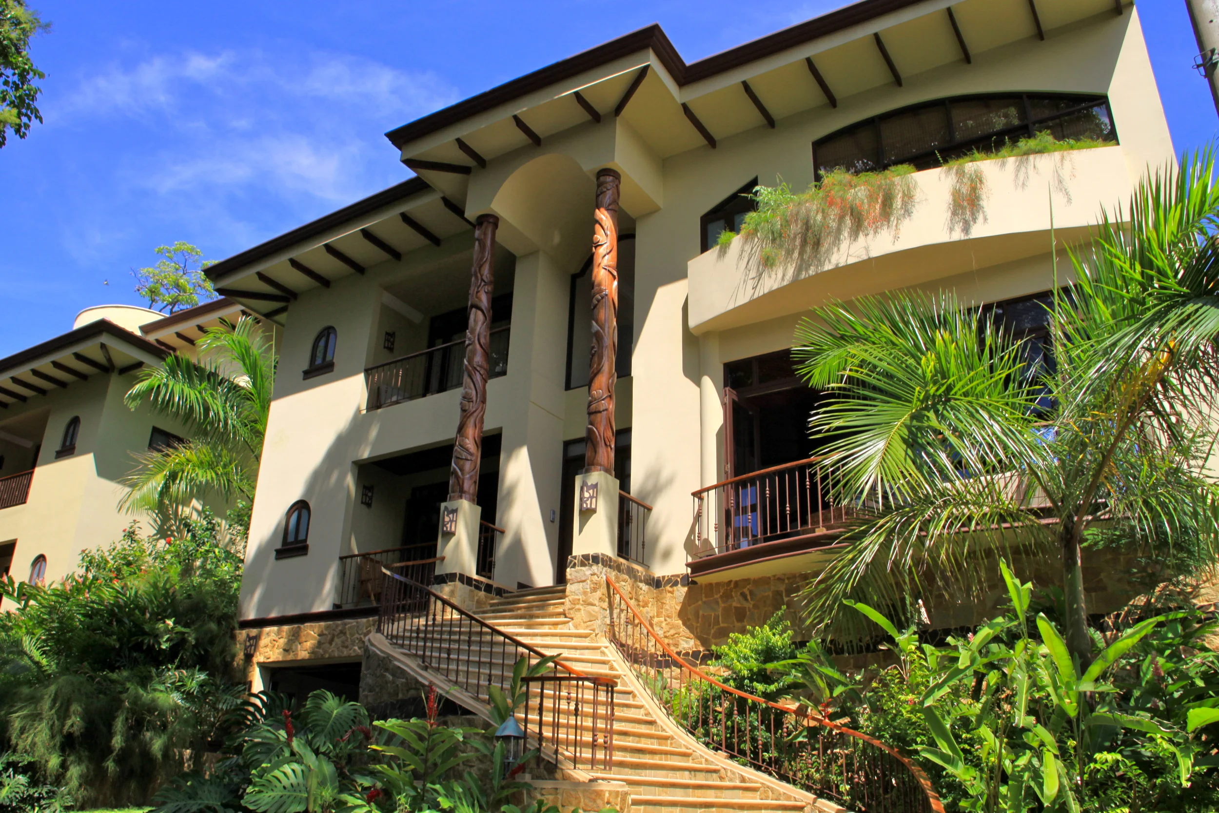 Front of Casa (9).JPG