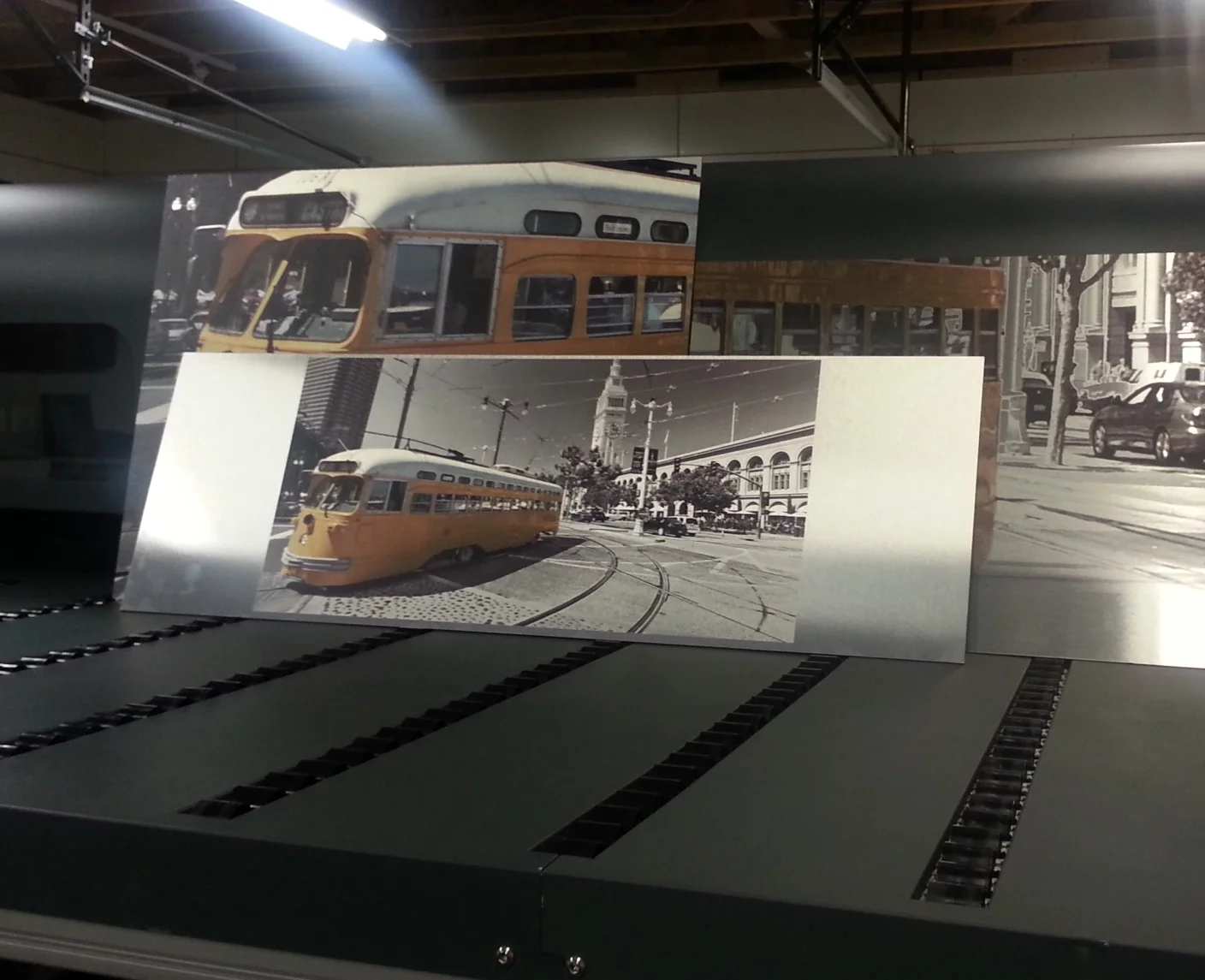 Test prints of streetcars on aluminum substrate