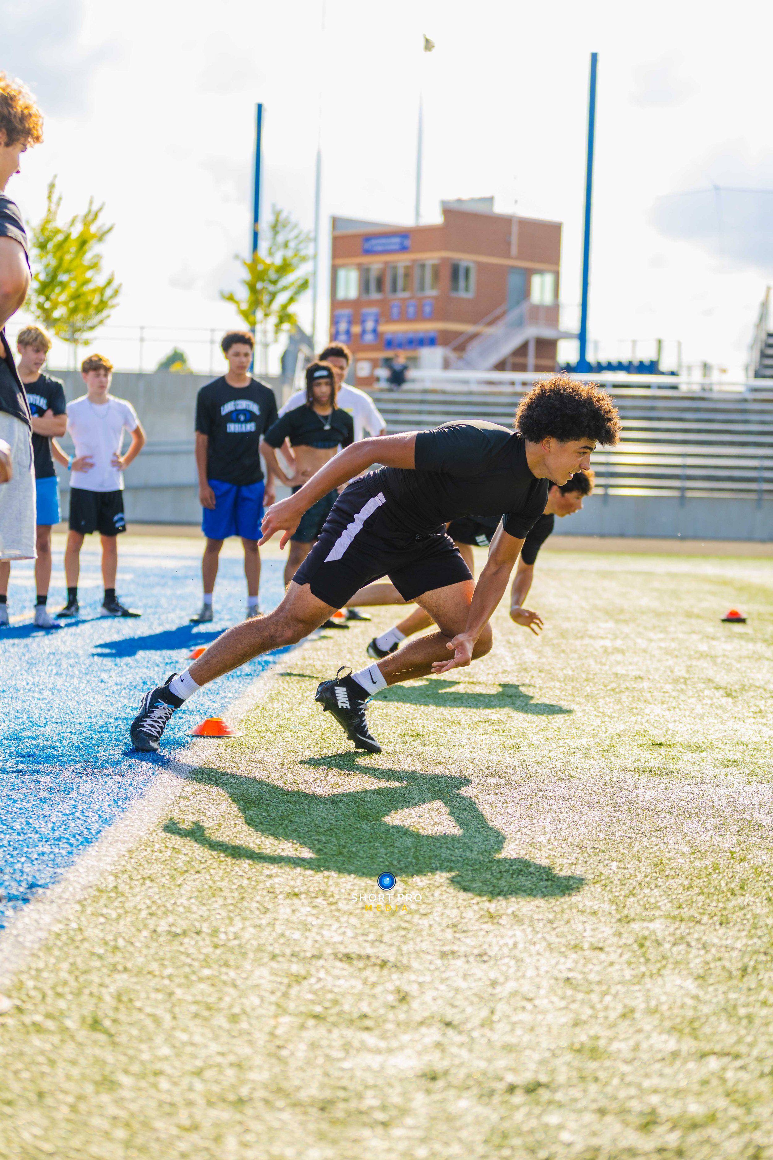7.11 LC Football Practice Web-05.jpg