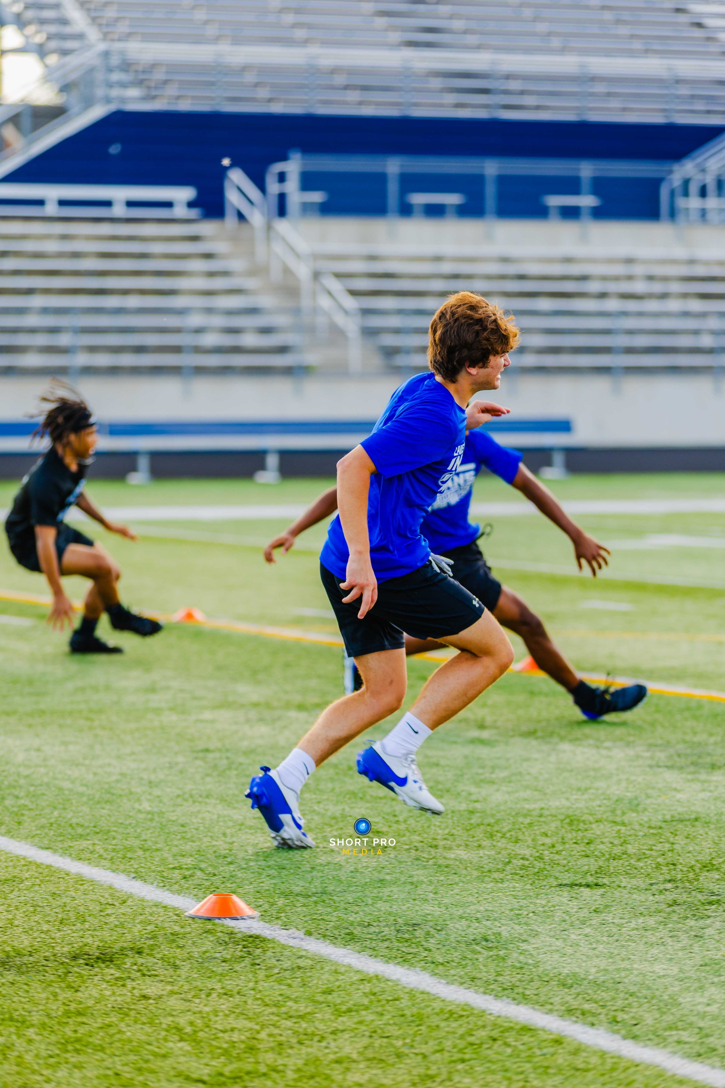 7.11 LC Football Practice Web-17.jpg