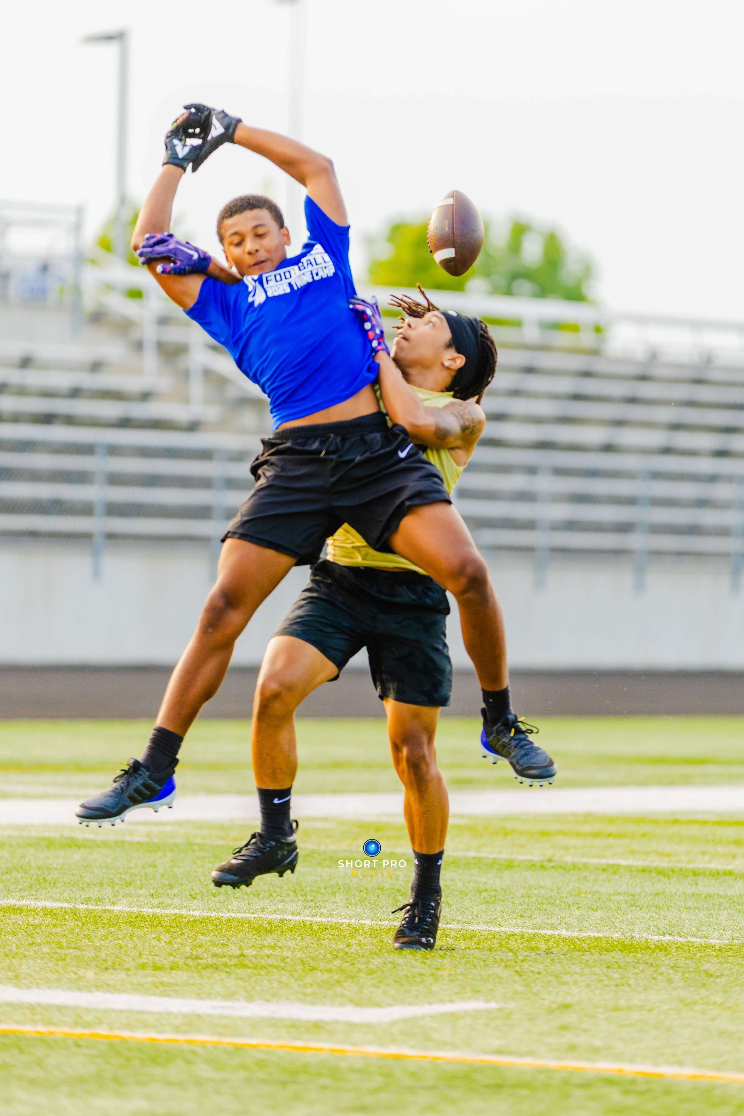7.11 LC Football Practice Web-19.jpg