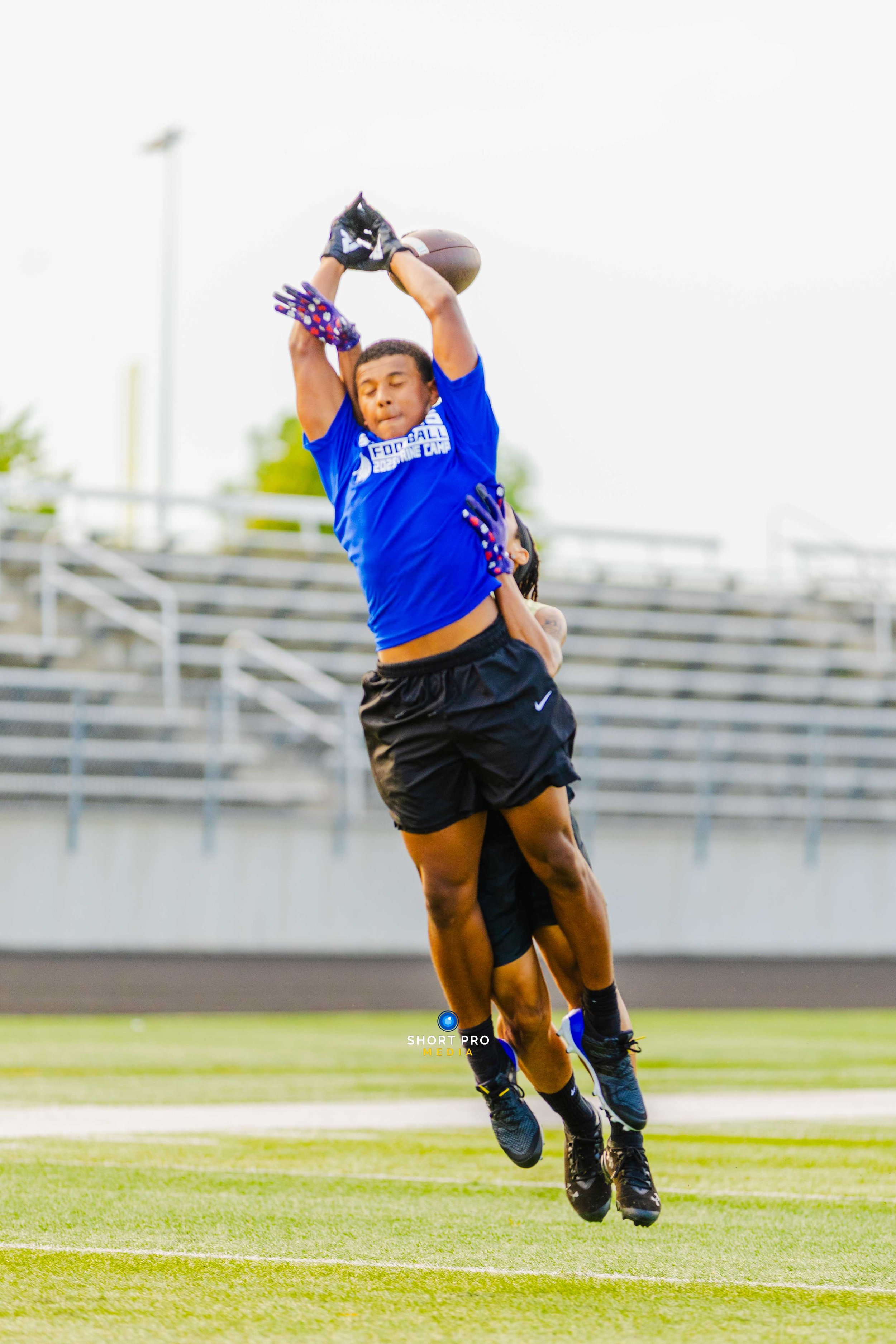 7.11 LC Football Practice Web-20.jpg