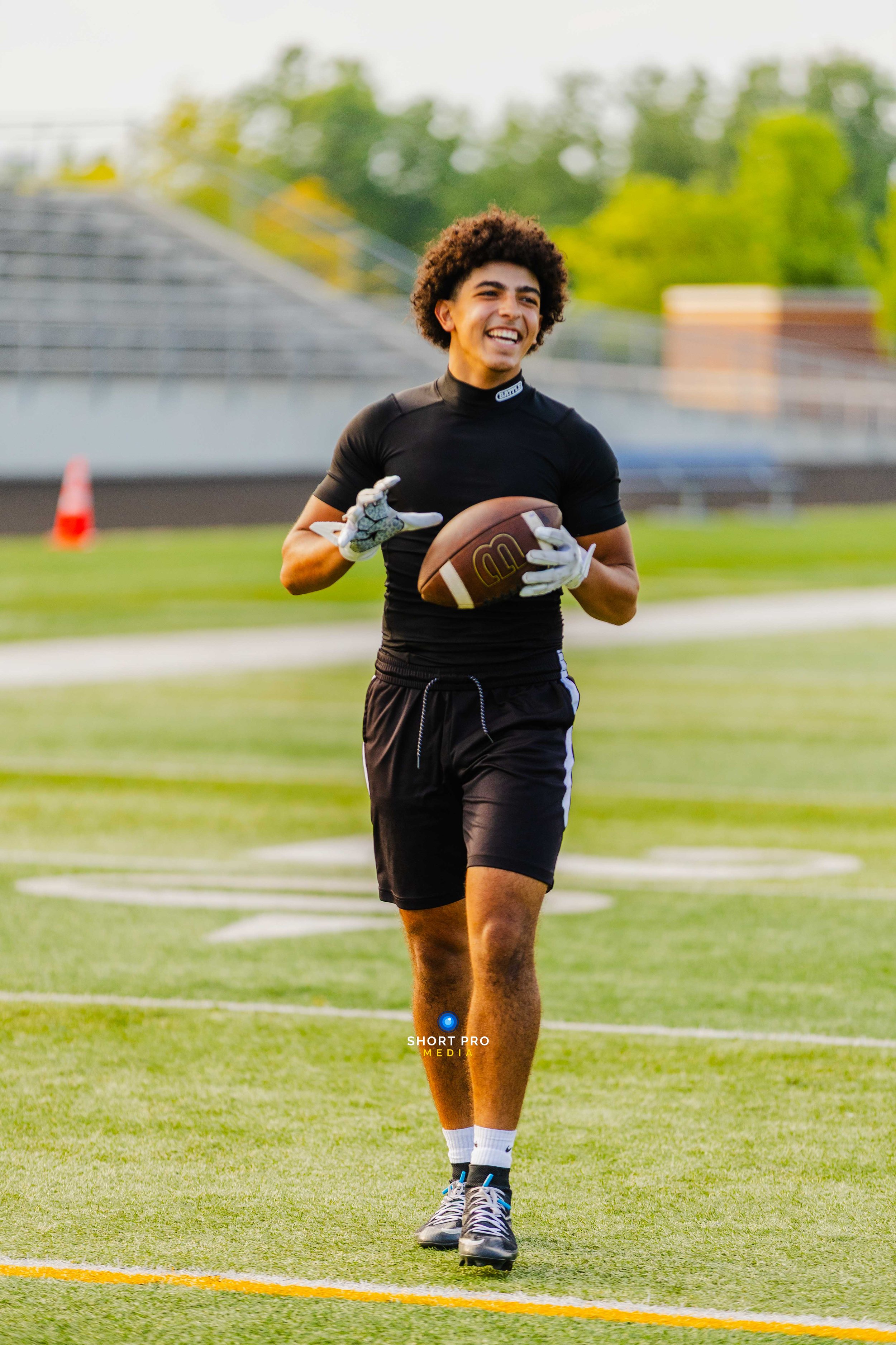 7.11 LC Football Practice Web-28.jpg
