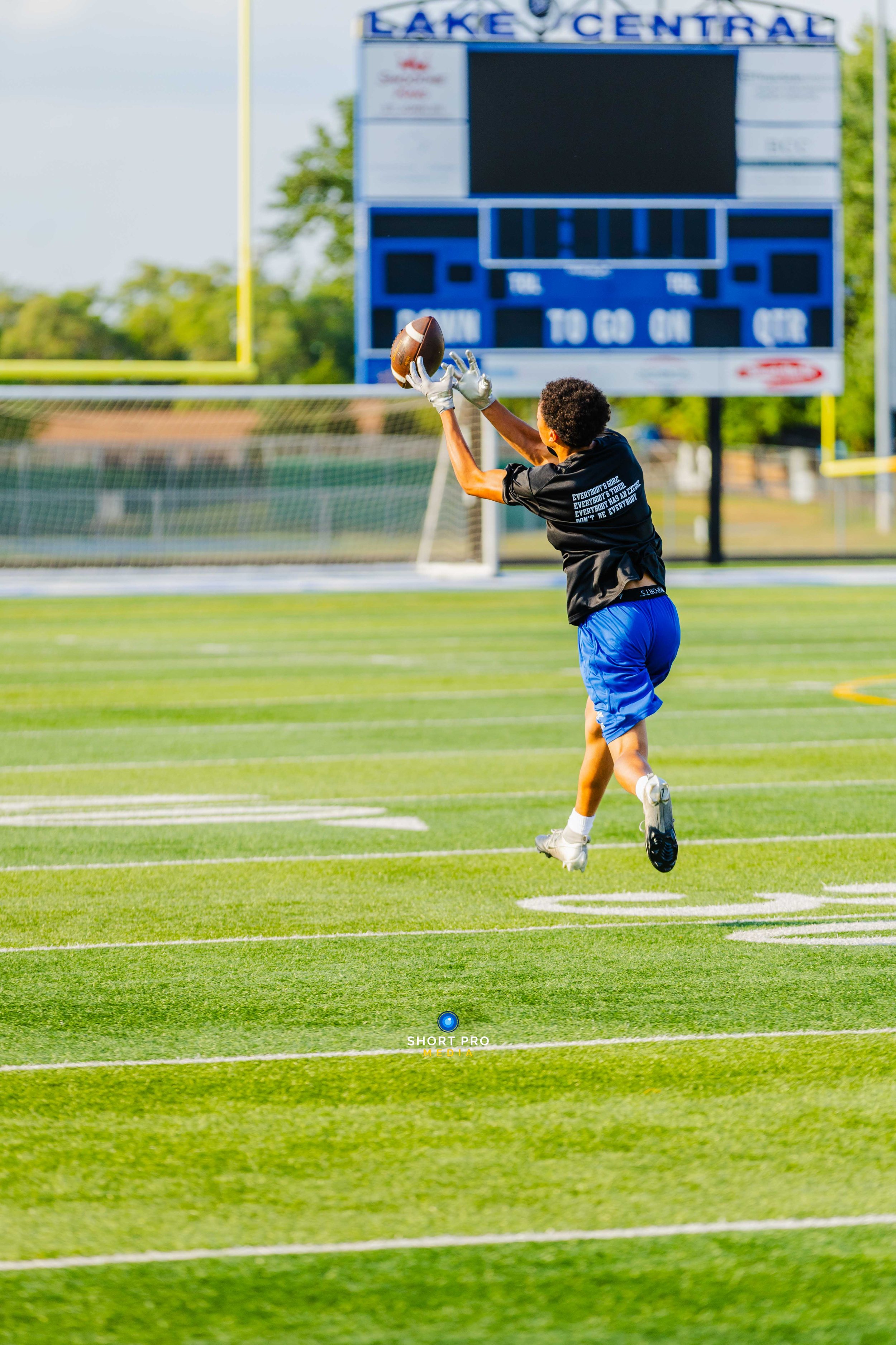 7.11 LC Football Practice Web-44.jpg