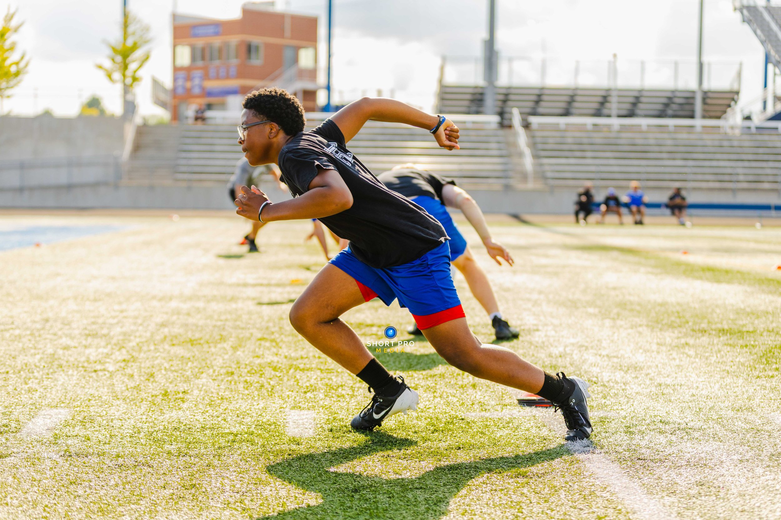 7.11 LC Football Practice Web-54.jpg