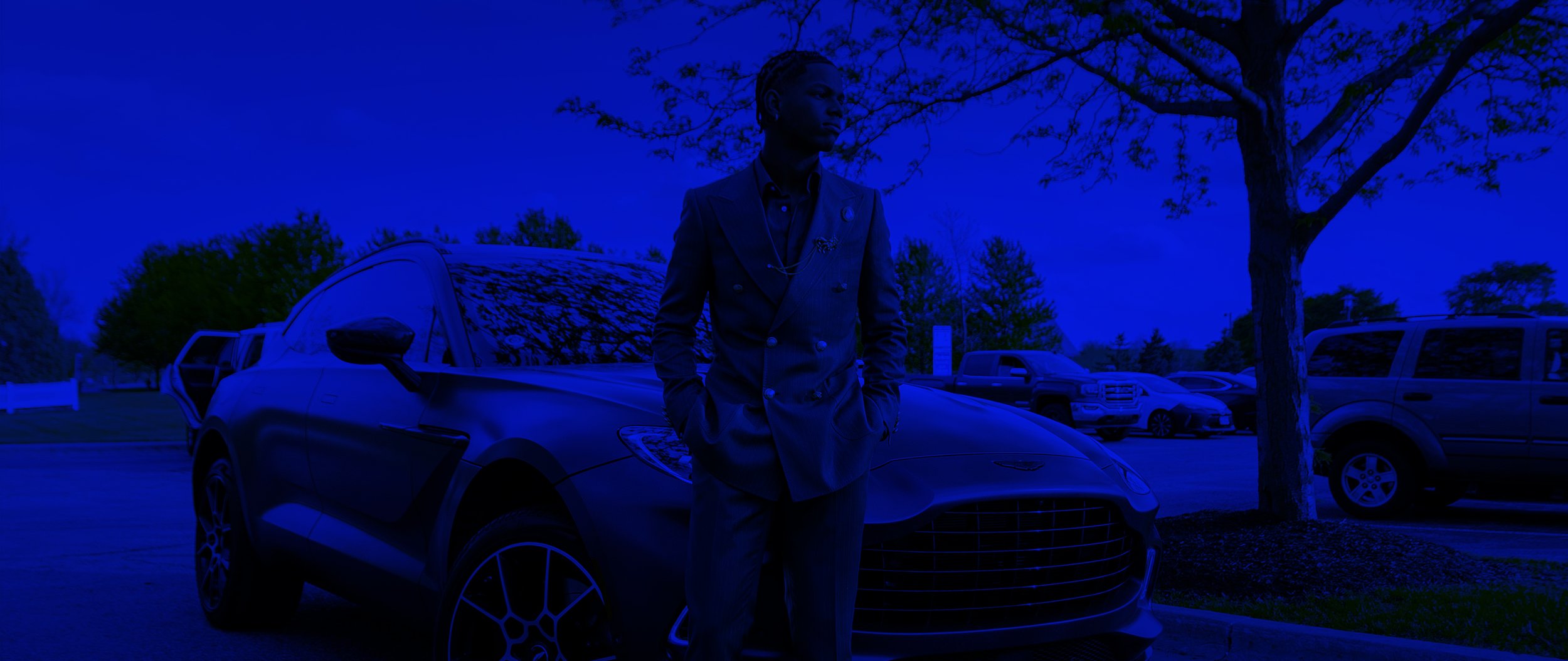 senior photos header.jpg