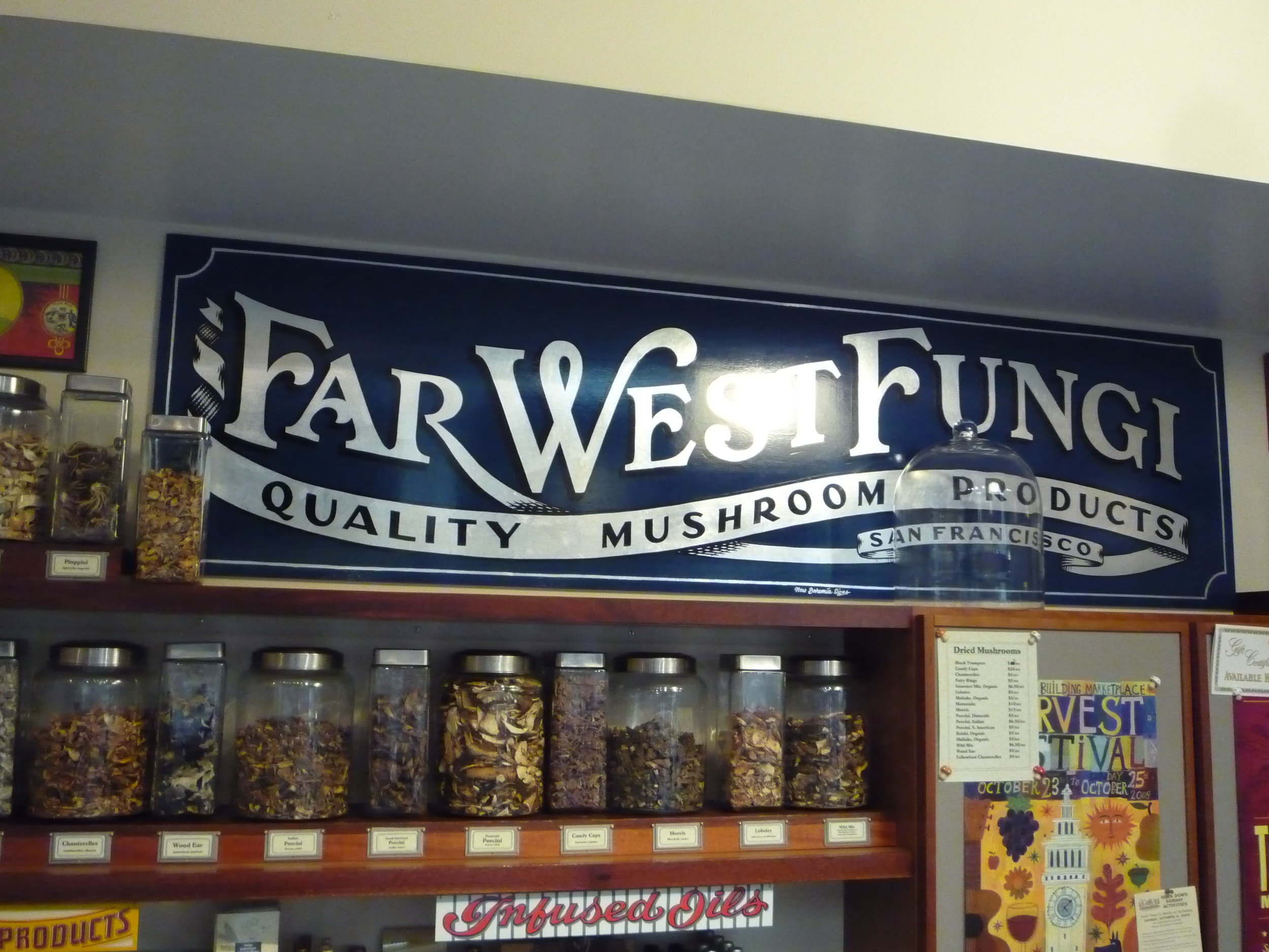 HAND-far-west-fungi-interior-sign_4322992235_o.jpg