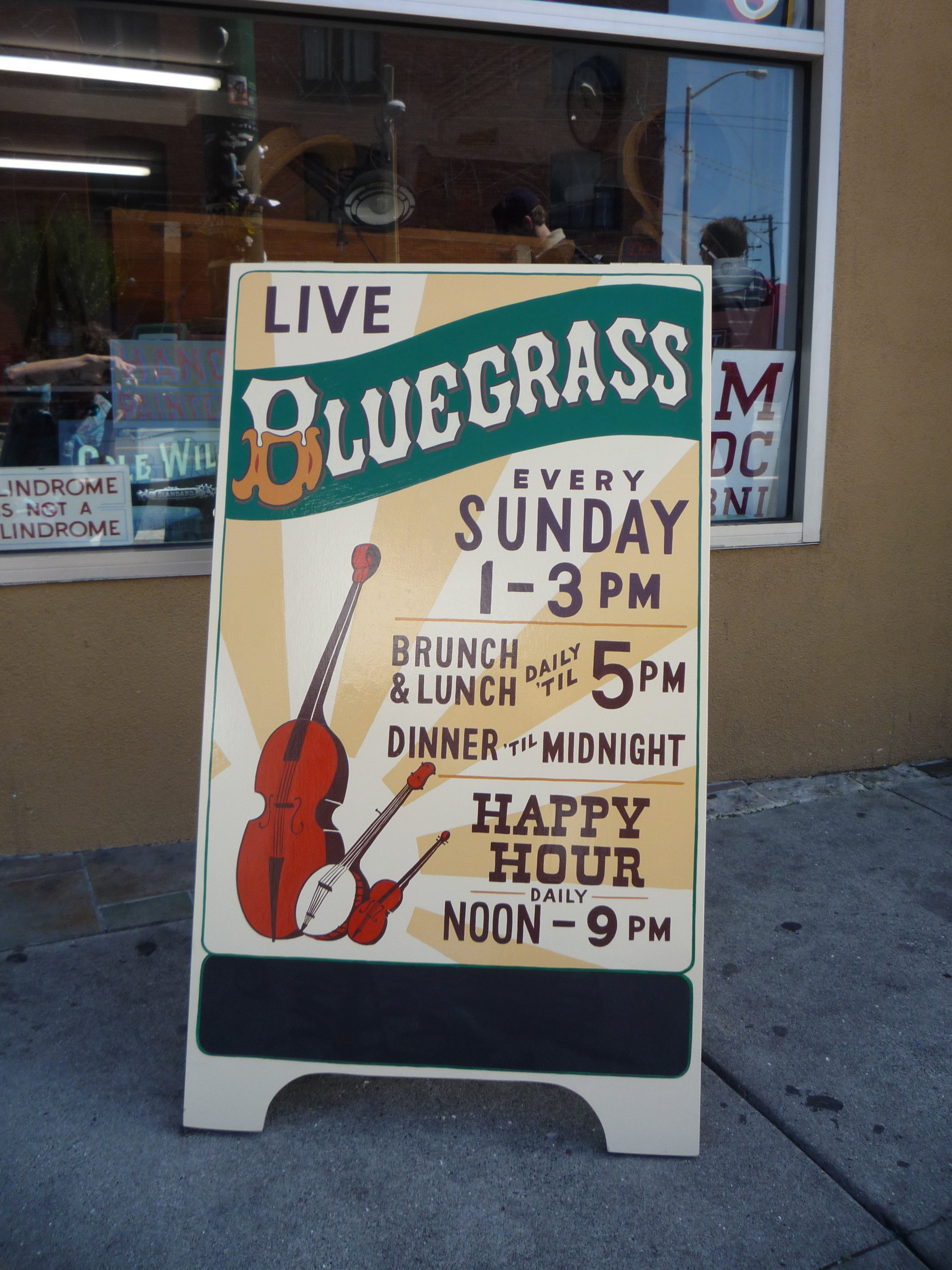 A-FRAME-live-bluegrass-at-the-buckshot-bar_4746995943_o.jpg