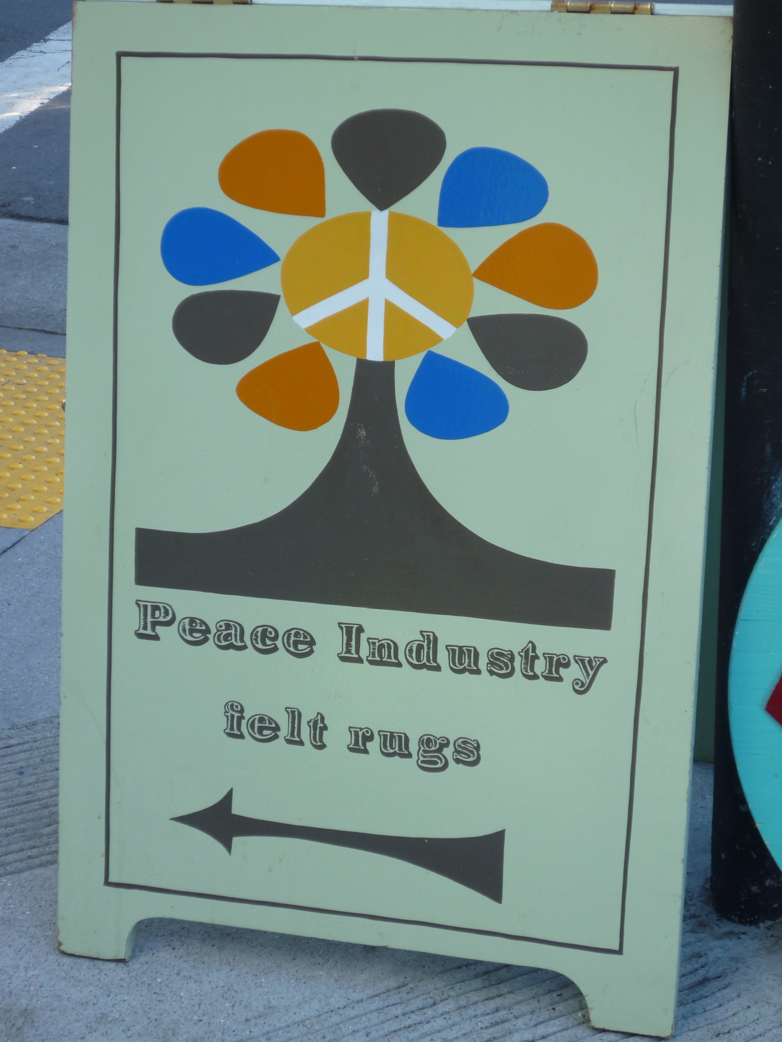 A-FRAME-peace-industry_3328956837_o.jpg
