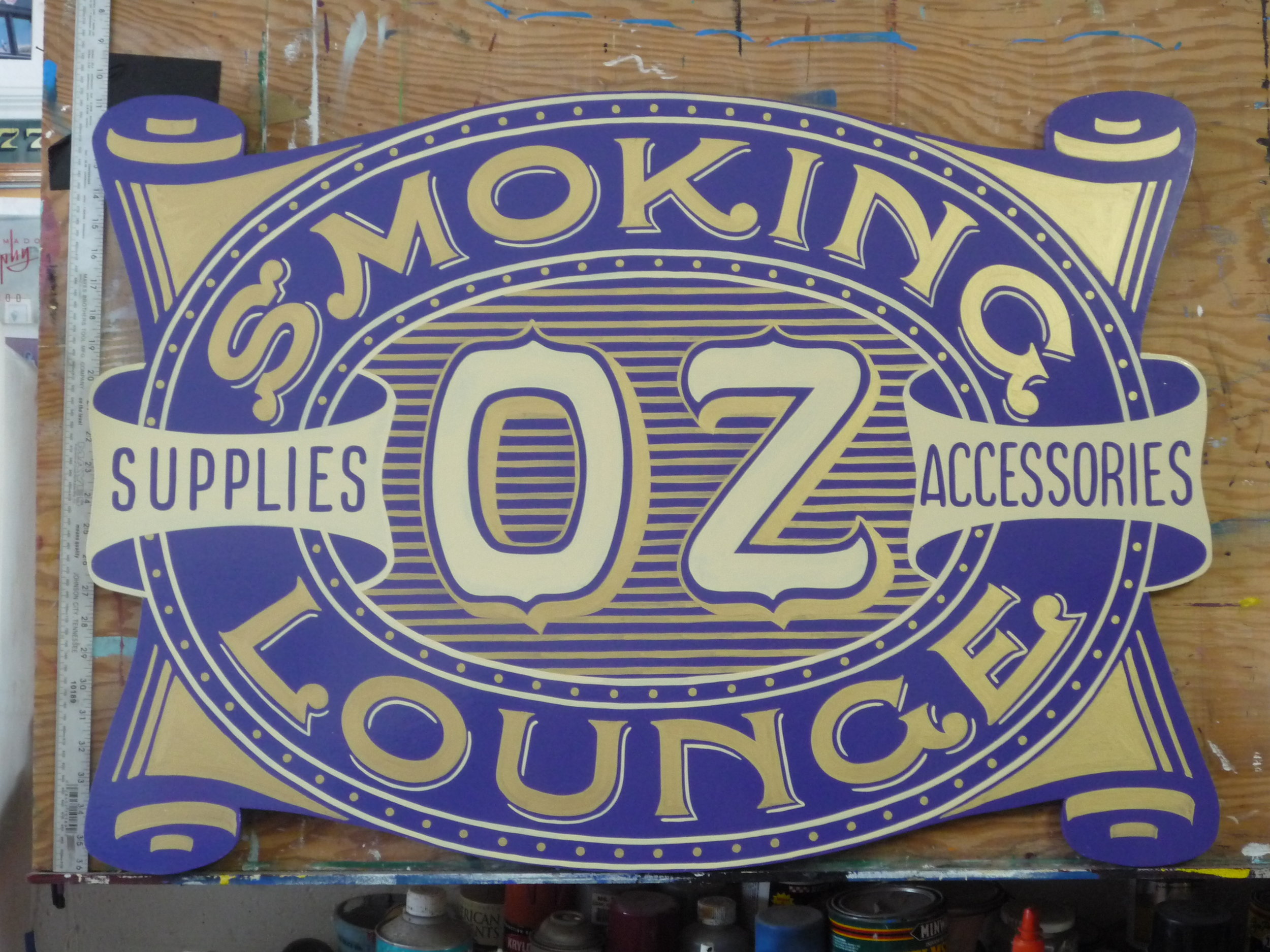 HAND-oz-smoking-lounge_4307278808_o.jpg