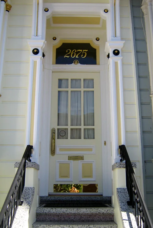 GOLD-2675-porch_3161093949_o.jpg