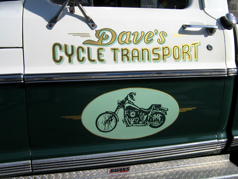ORIG-daves-cycle-transport_3161127425_o.jpg