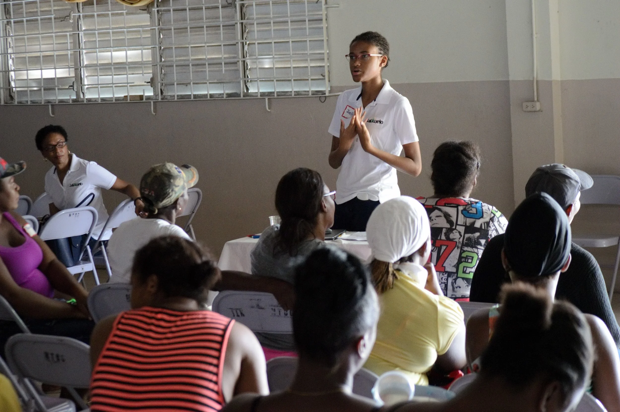 Sharing her own childhood experiences at an I Can Parent meet up.