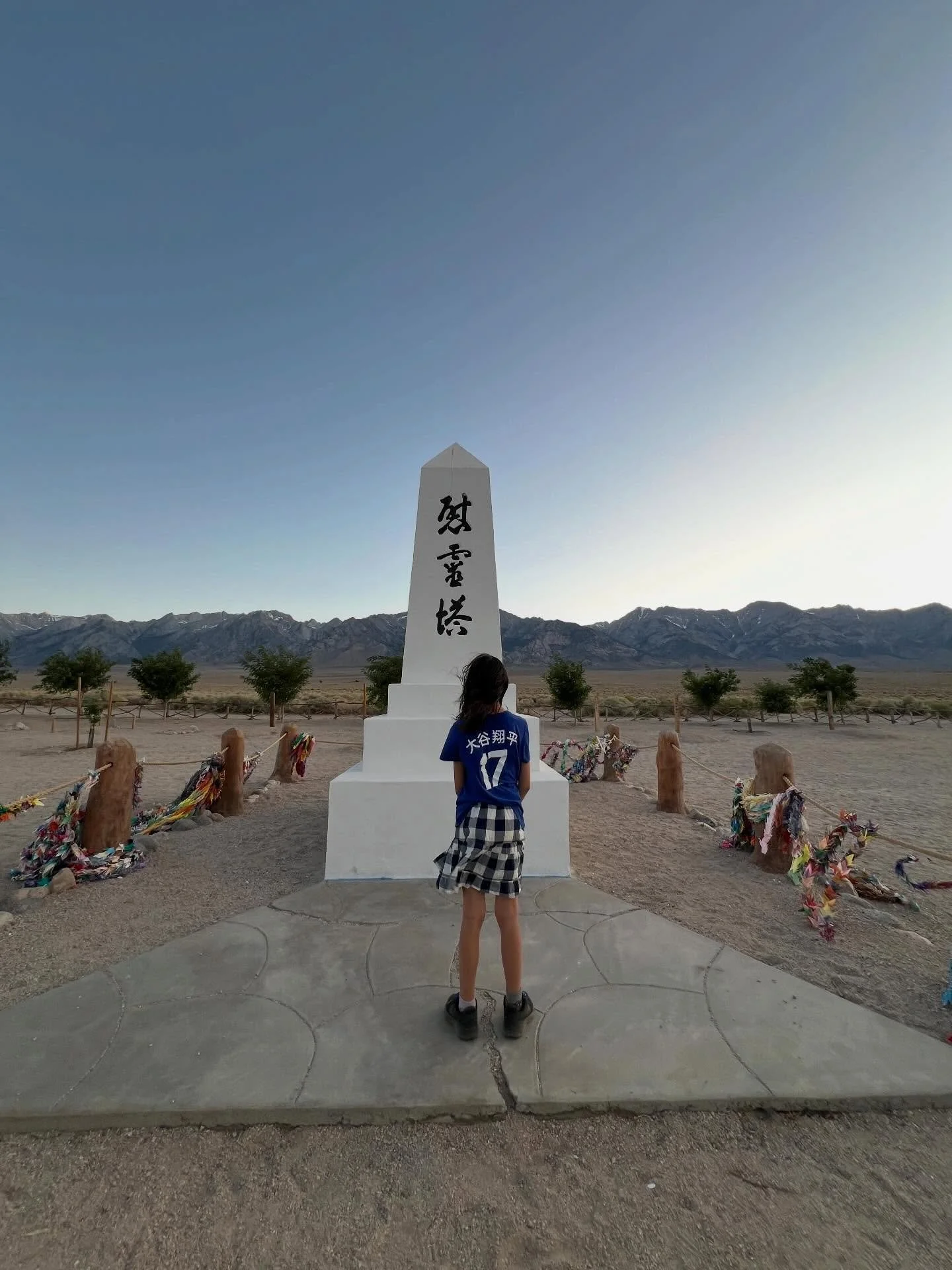 Manzanar is where my dad started kindergarten they were sent during WWII.  I was so humbled and proud to hear him speak about his experience to the next generation @manzanarcommittee @manzanarnps for having us.  Today is Day of remembrance commemorat