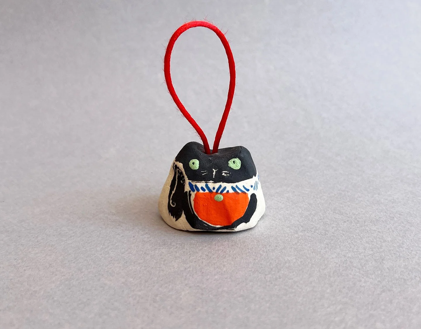 blackcatornament.jpg