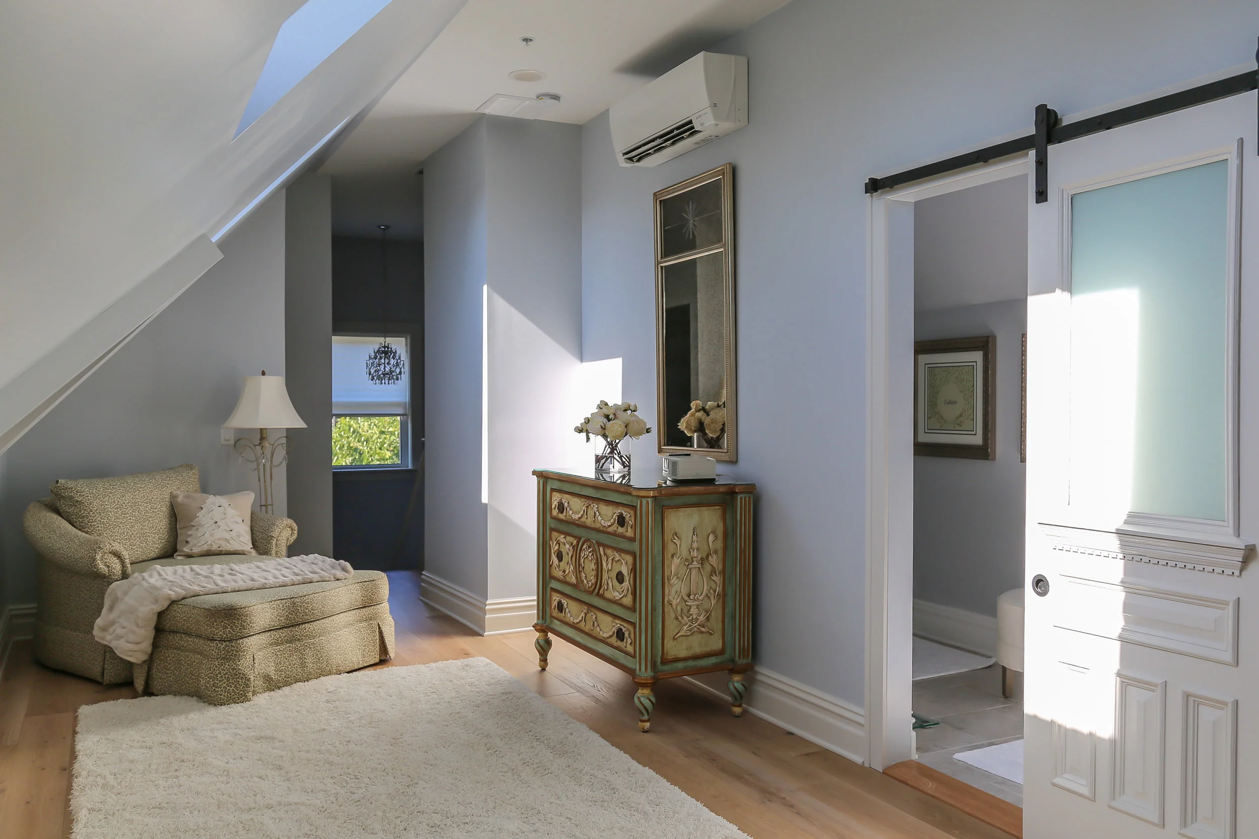 Highland Ave Master Suite