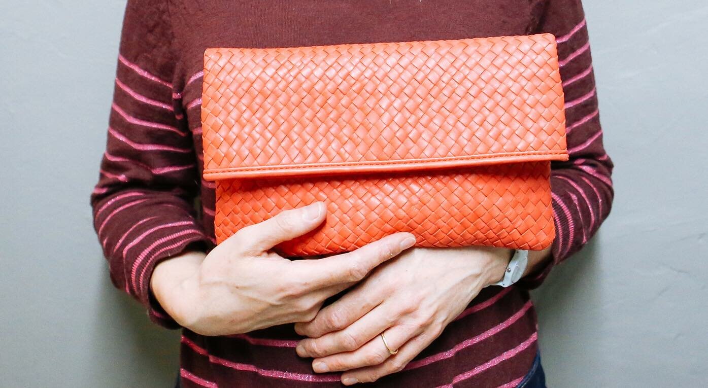 Color inspires. Brilliantly happy coral pink fold over clutch 💖