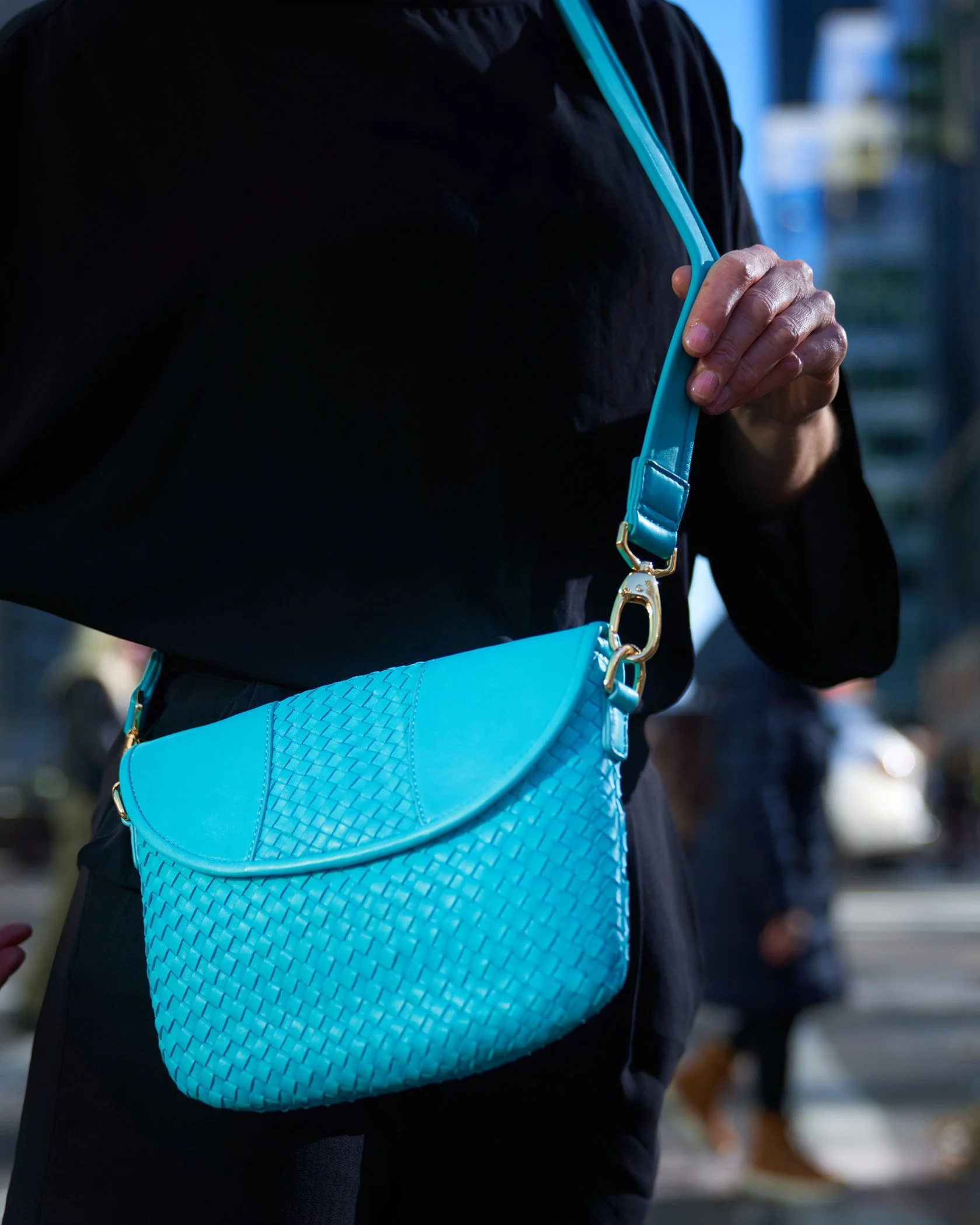 NOla_Aqua_editorial2_small.jpg