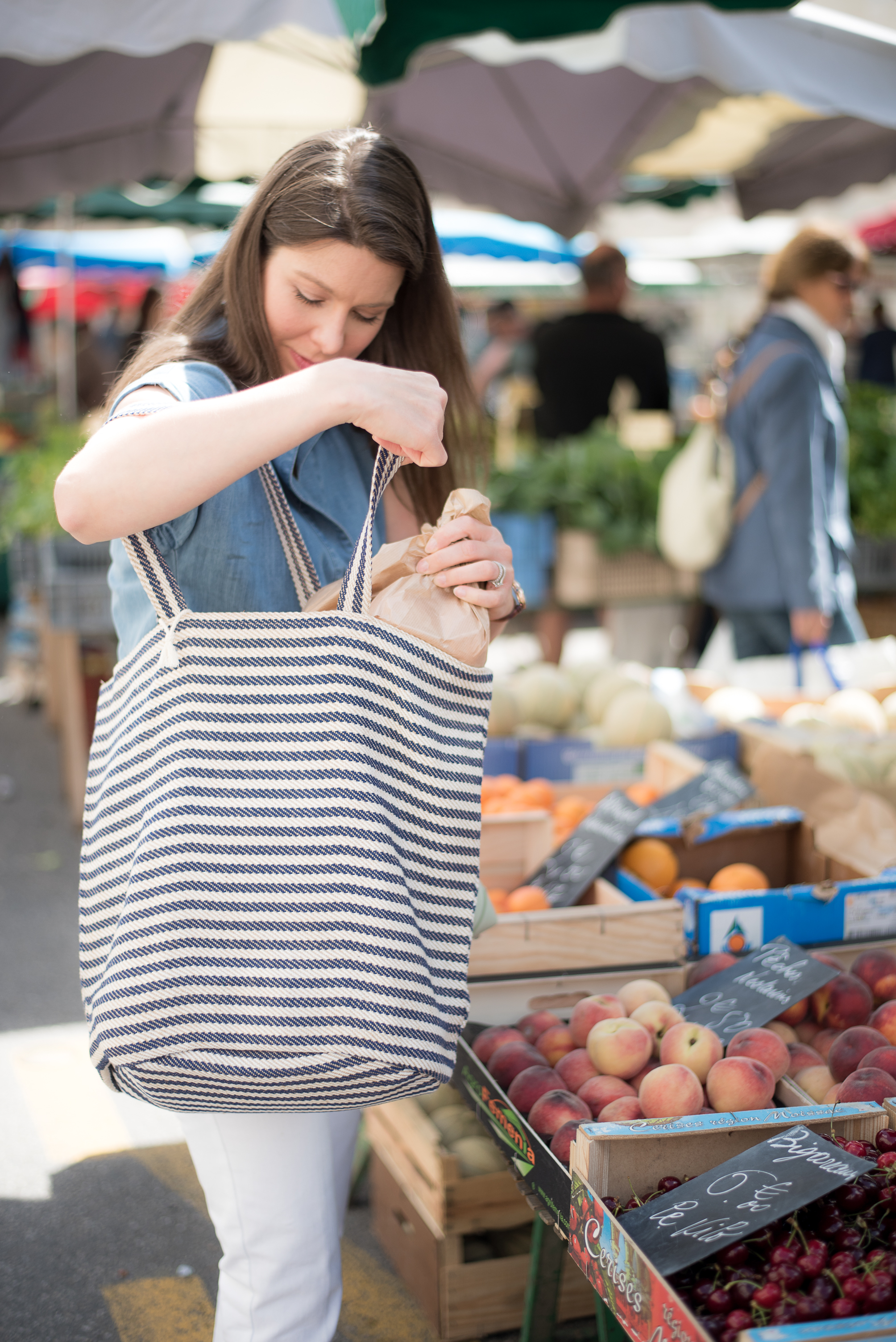 After the styling portion of our workshop we spent our final days visiting the surrounding towns of the Chateau. We shopped the open-air market in Perigeux and walked the hills of Saint-Émilion - both of which are UNESCO world heritage sites. 