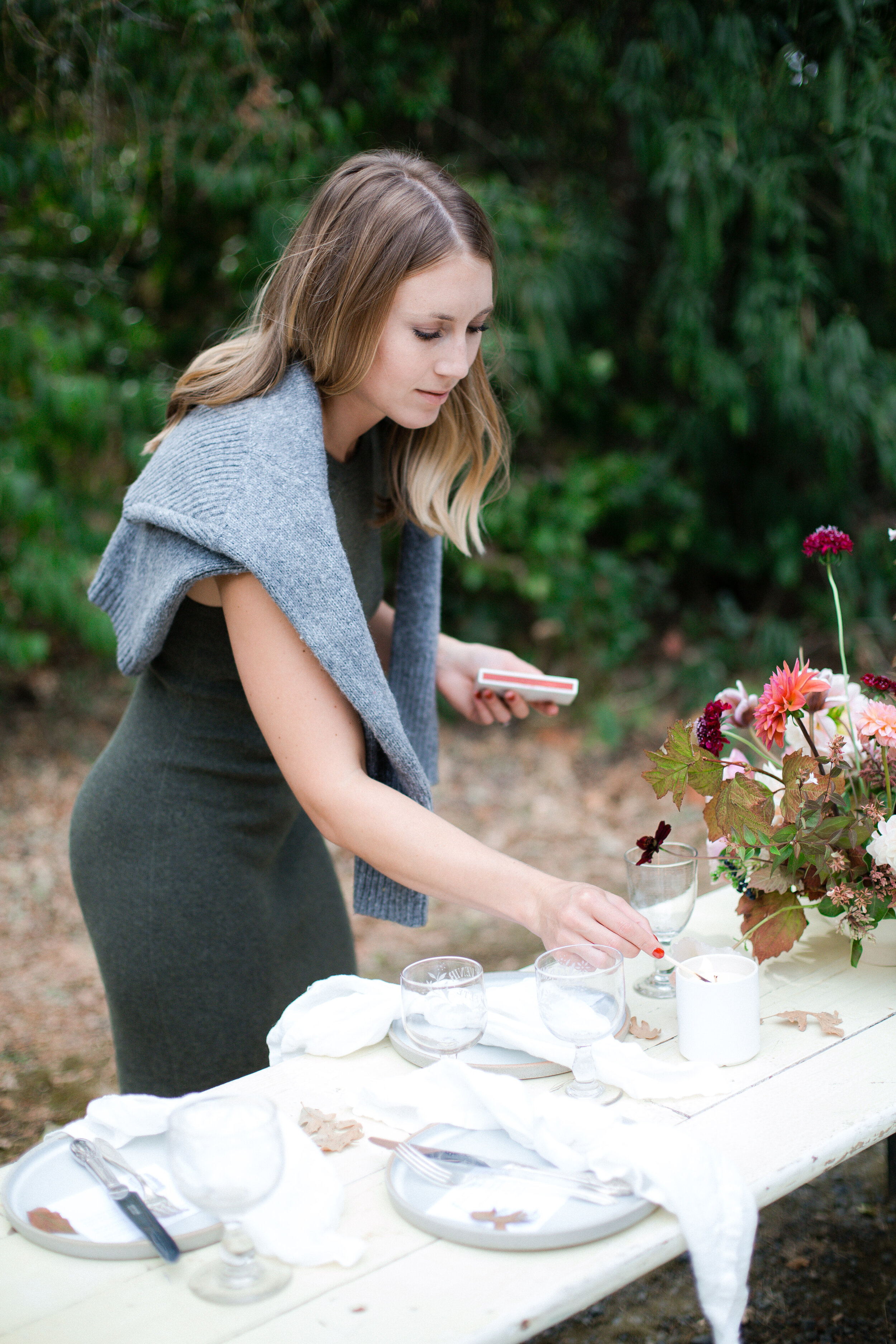 Looking for beautiful fall tablescape ideas? You’ve come to the right place. Take a peek into our afternoon Harvest Party with McEvoy Ranch.