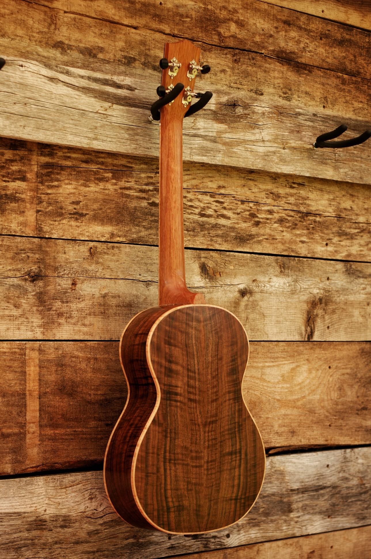 Redwood Soprano Ukulele Rosa « Ukulele