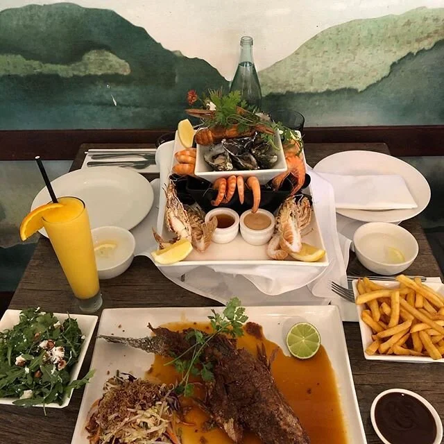 Super Lizzy has carefully considered all 5 food groups with this classic OTI spread ☺️🍽
📸| @starsea_lx