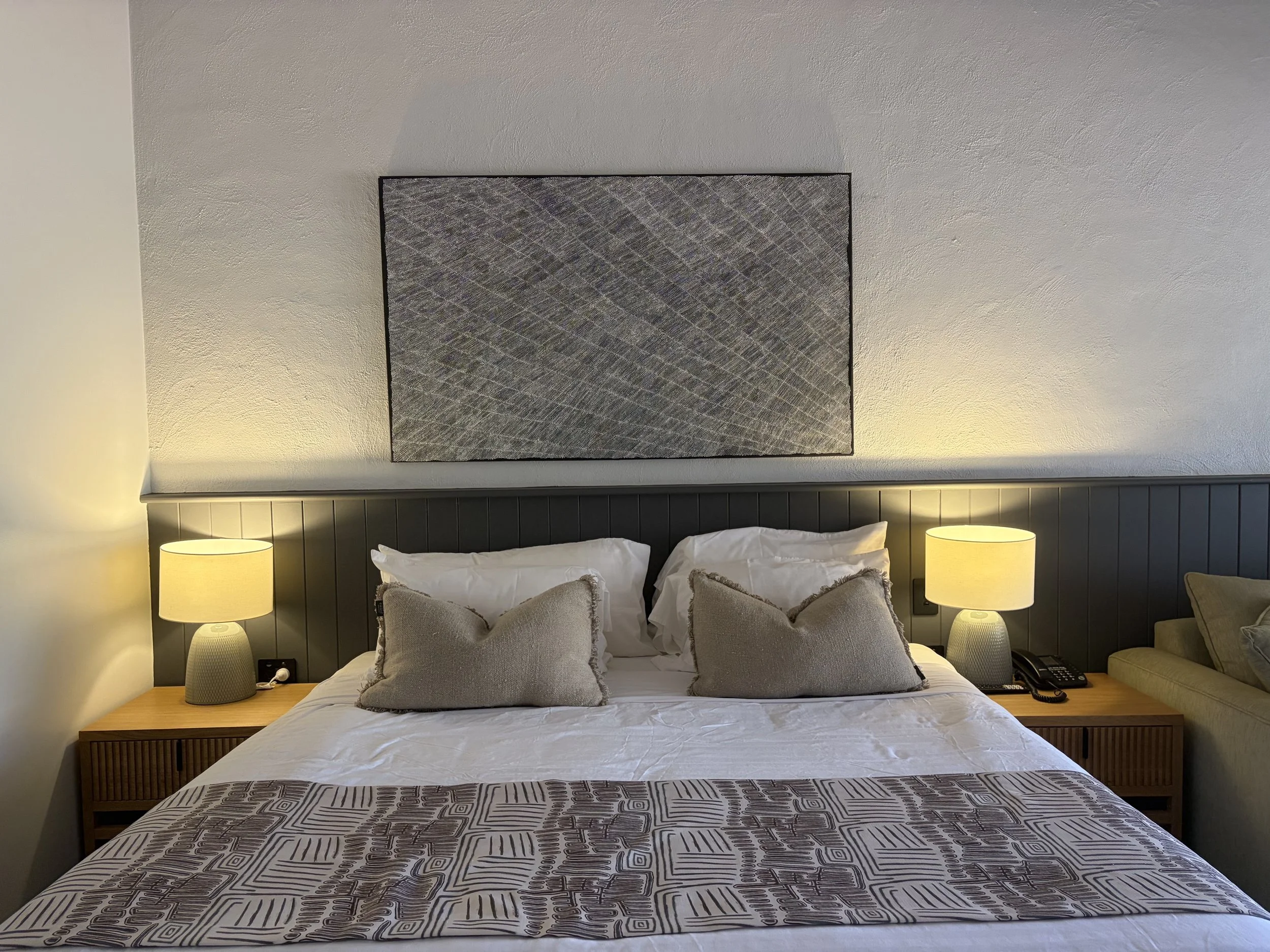 lizzie dancing lines .jpg