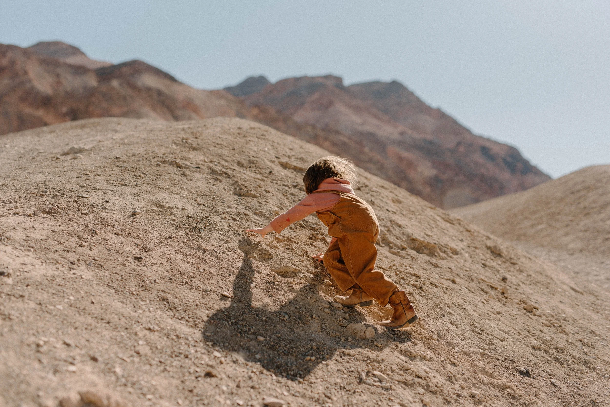 DeathValleyFamilySessionByNoelleJohnson-263.jpg