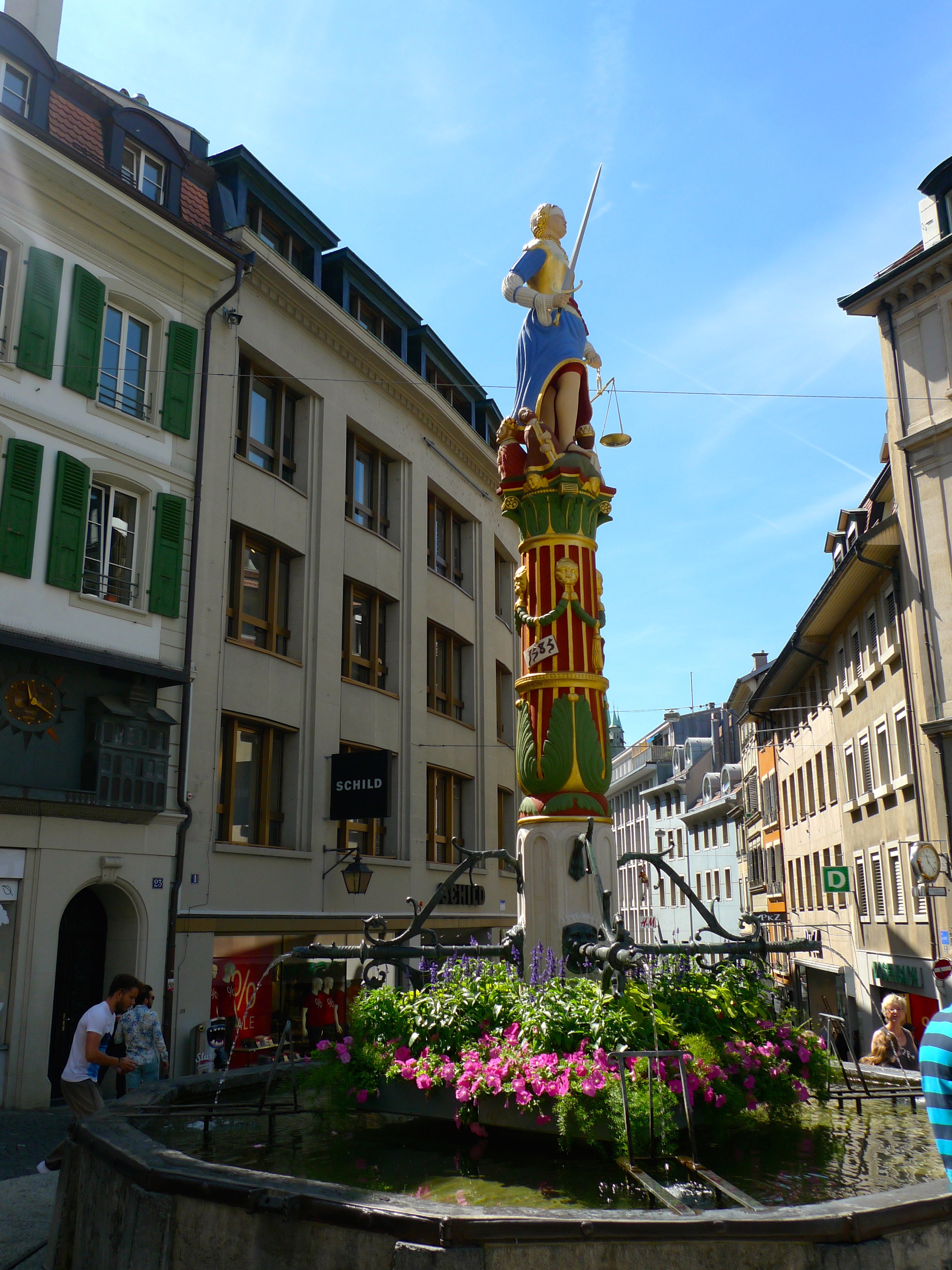  Joan of Arc statue 