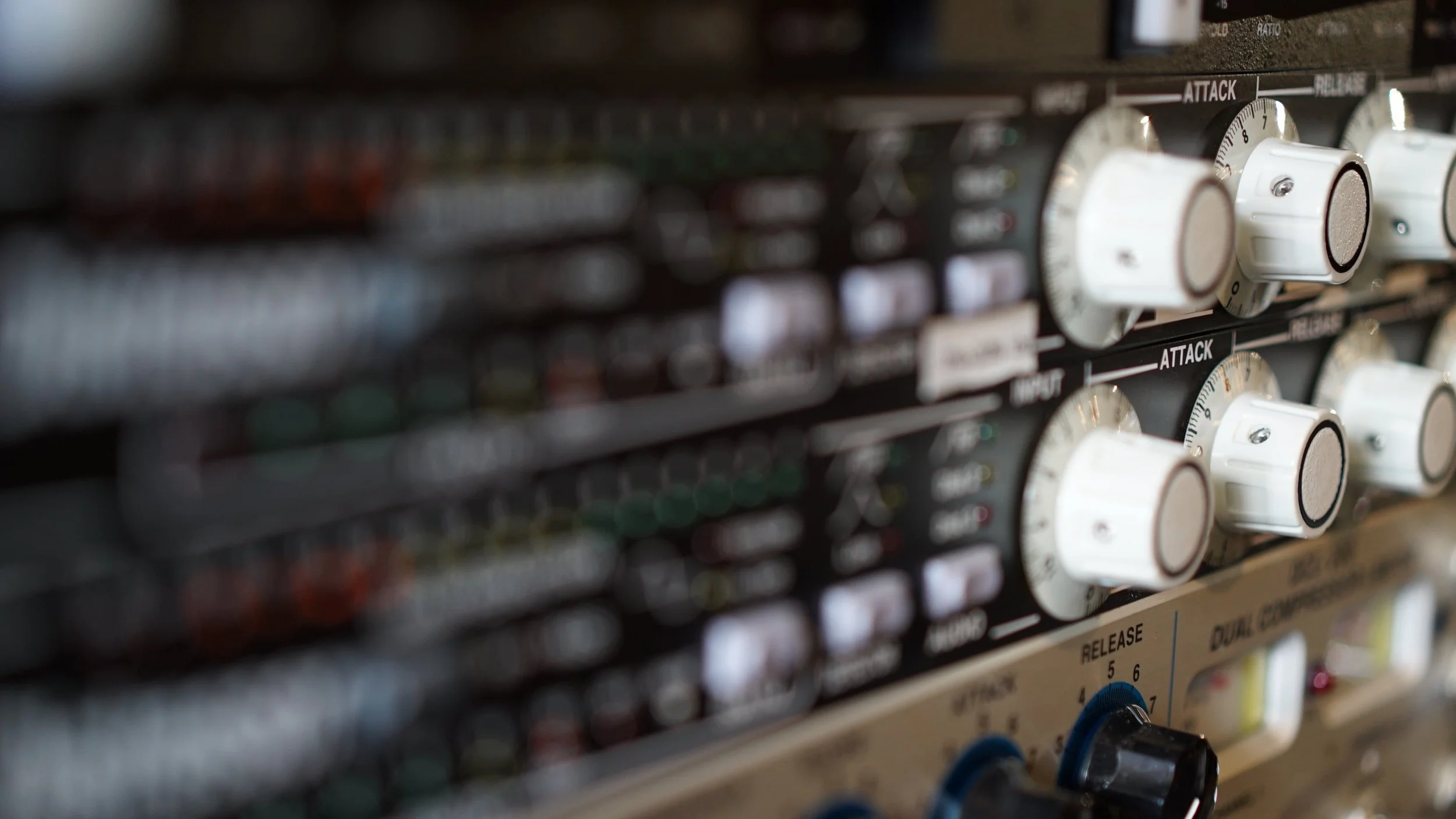 Dynamics Processors 101: Audio Compressors — The Production Academy