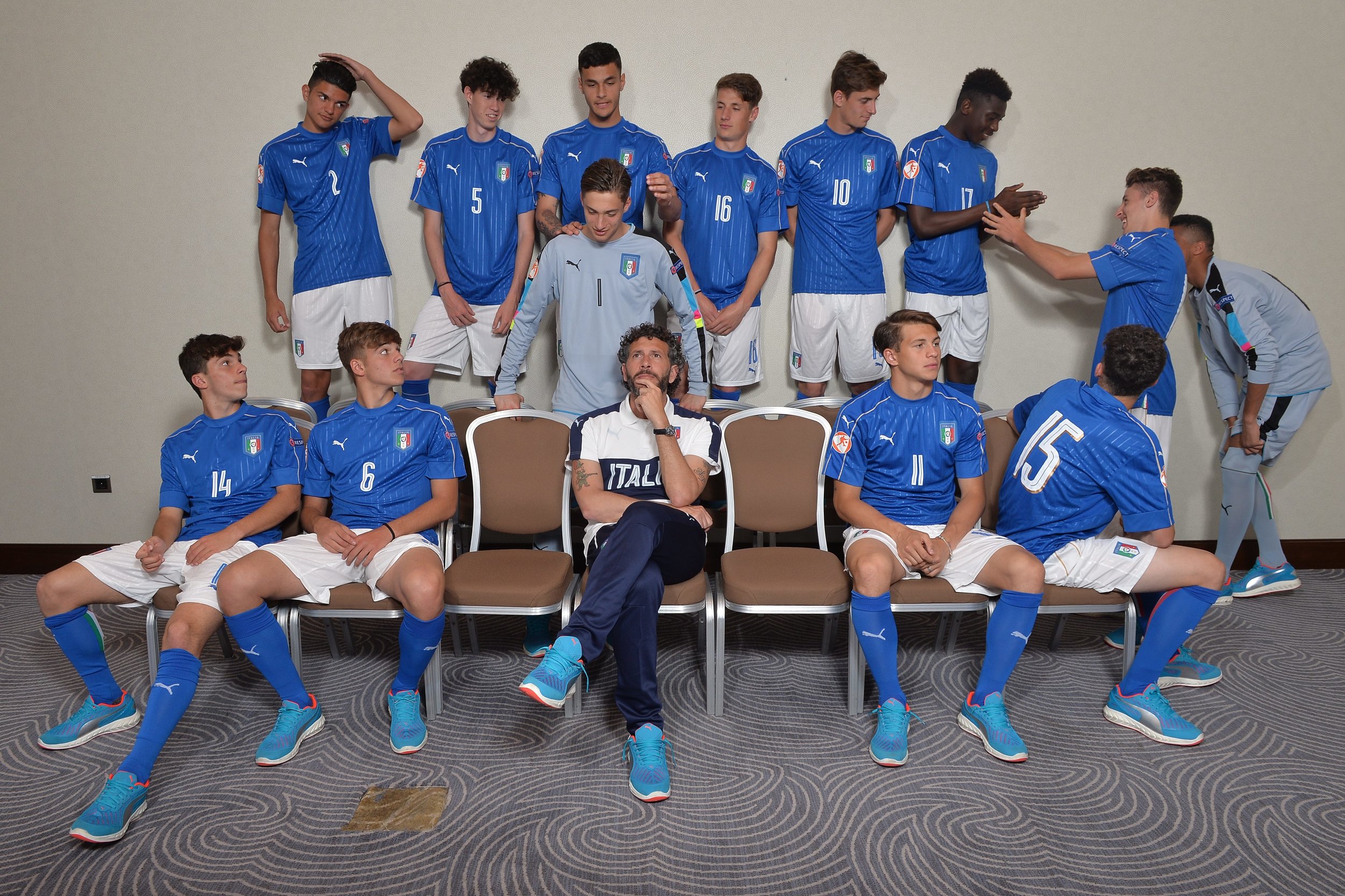  Awaiting the Under-17 Italy Squad Photo in Azerbaijan 2016 /&nbsp; UEFA / Sportsfile  