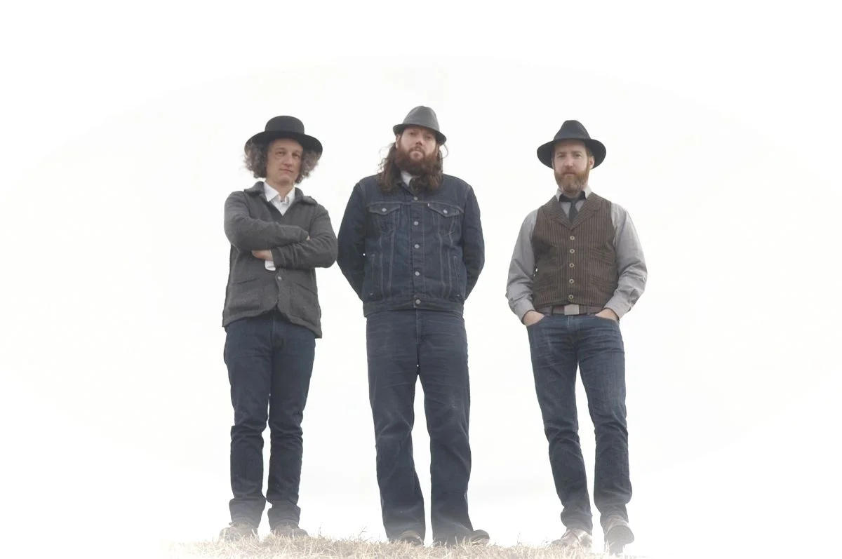 Electric Fences returns for 2 shows this Jan!