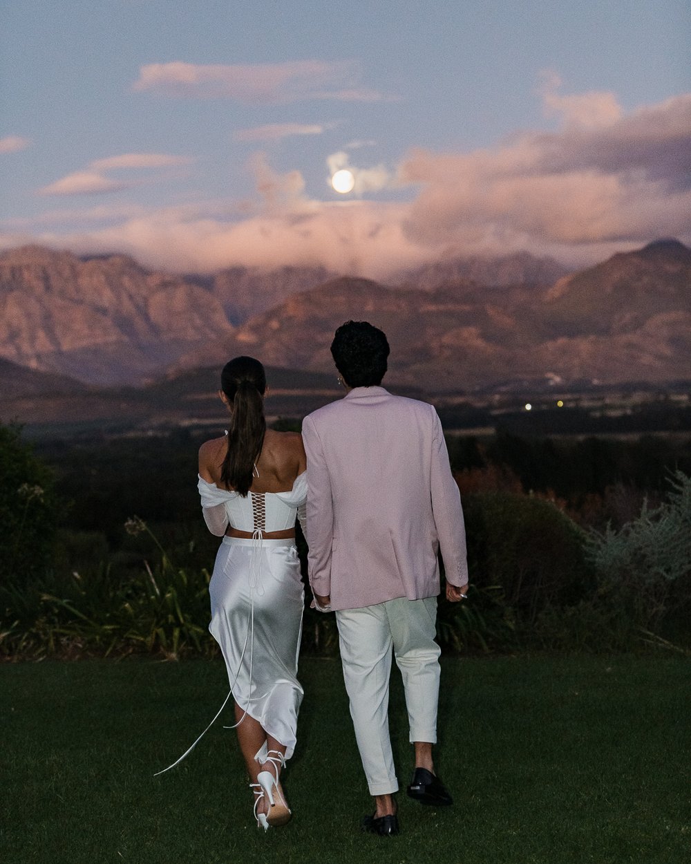 Boschendal_Mountain_Villa_Wedding_@johnhenryweddingphoto_0009.jpg