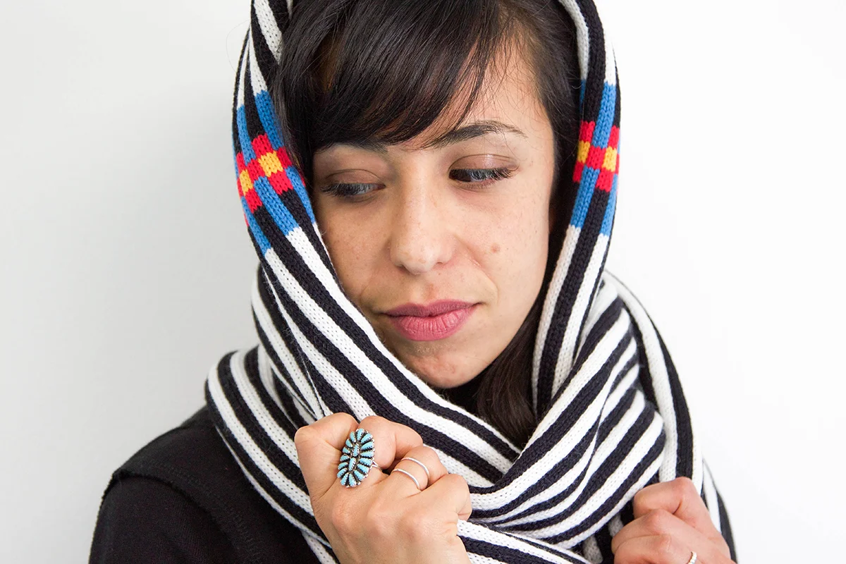 makwa_studio_maggie_thompson_fancy_hoodie_scarf_knitwear_sasha_35.jpg
