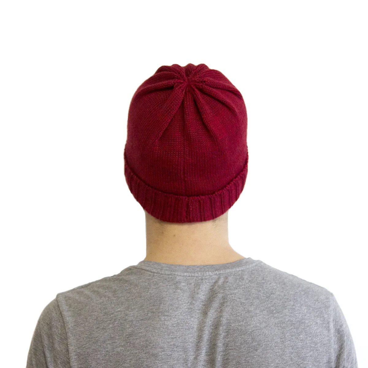 maggie_thompson_makwa_studio_knitwear_solid_red_beanie_back_wb.jpg