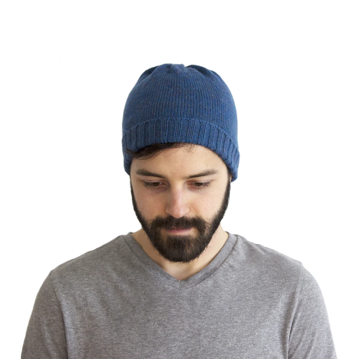 maggie_thompson_makwa_studio_knitwear_solid_cobalt_beanie_front_wb.jpg