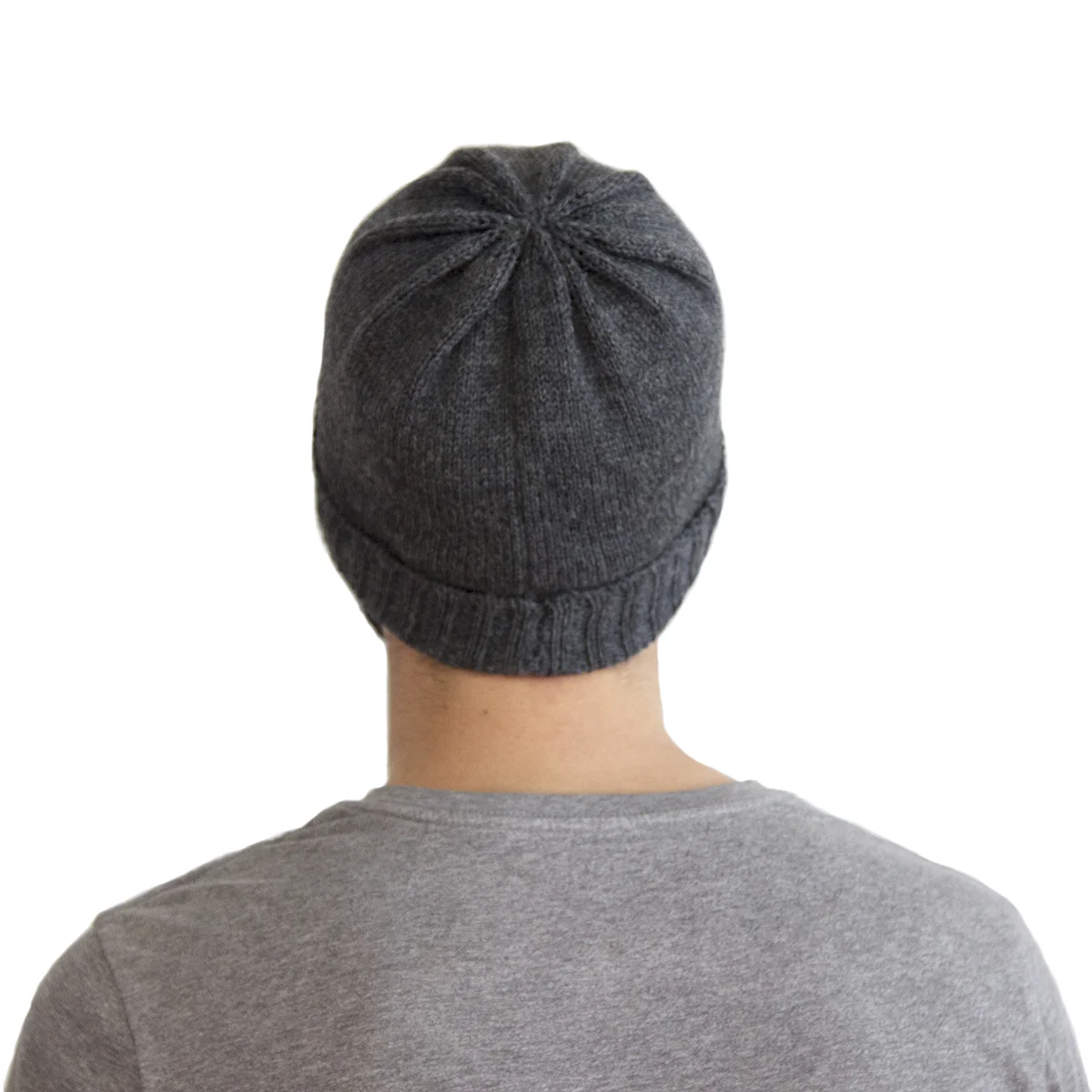 maggie_thompson_makwa_studio_knitwear_solid_charcoal_beanie_back_wb.jpg