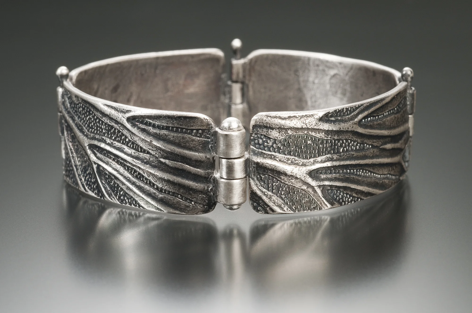 Bracelet_2-2.jpg