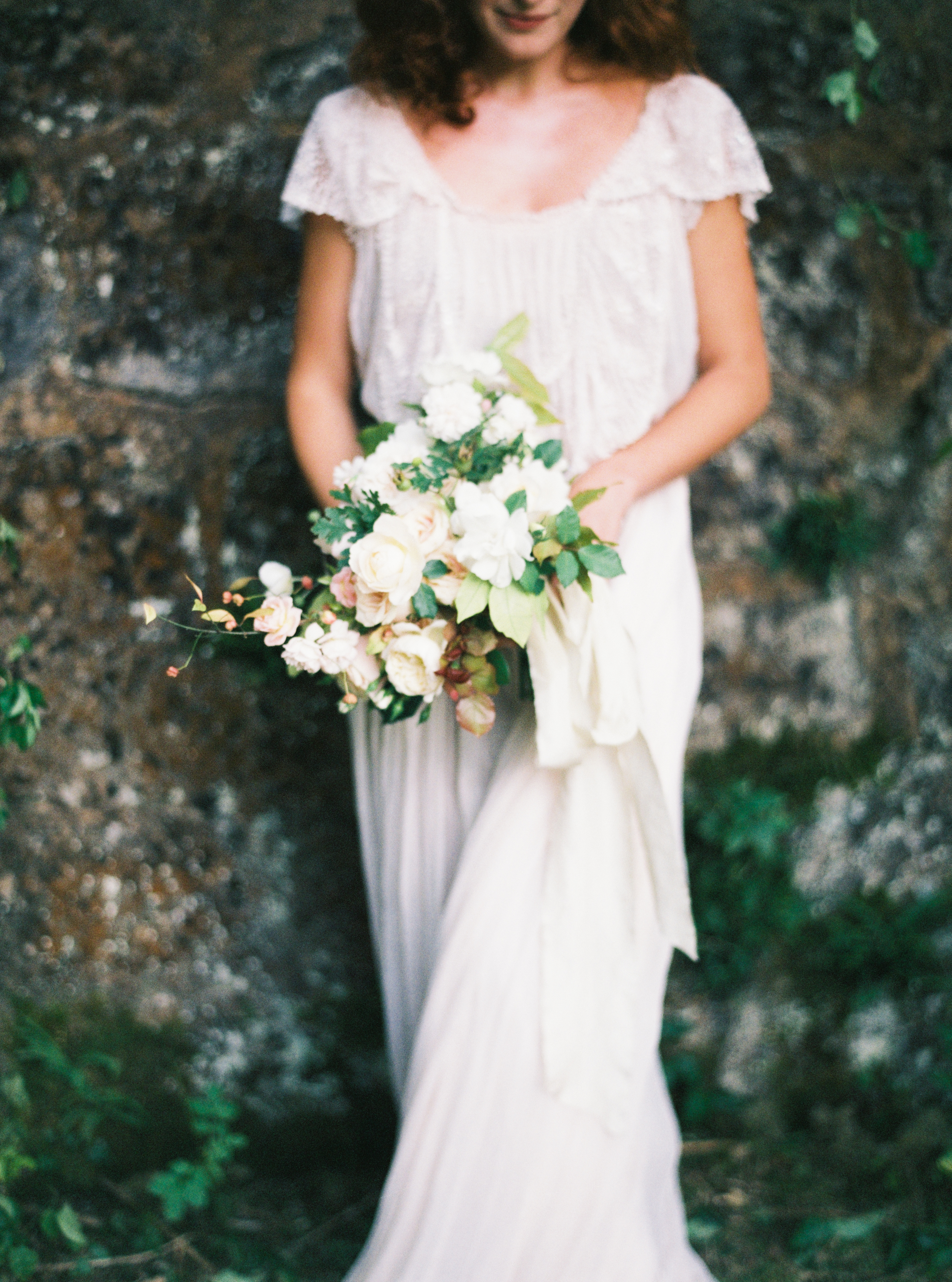 Photo by Tamara Gigola. European Workshop by Ginny Au. Inspirational bridal shoot. Flowers by Sara Winward, dress by Gossamer Vintage. 