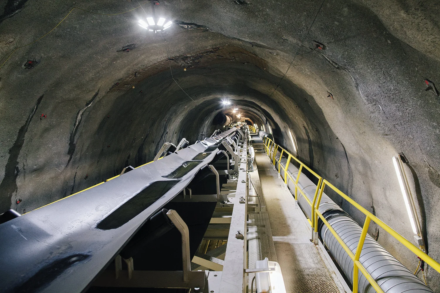 Tunnel, Tunneling, Robbins, Austria, construction site, industrial, documentary