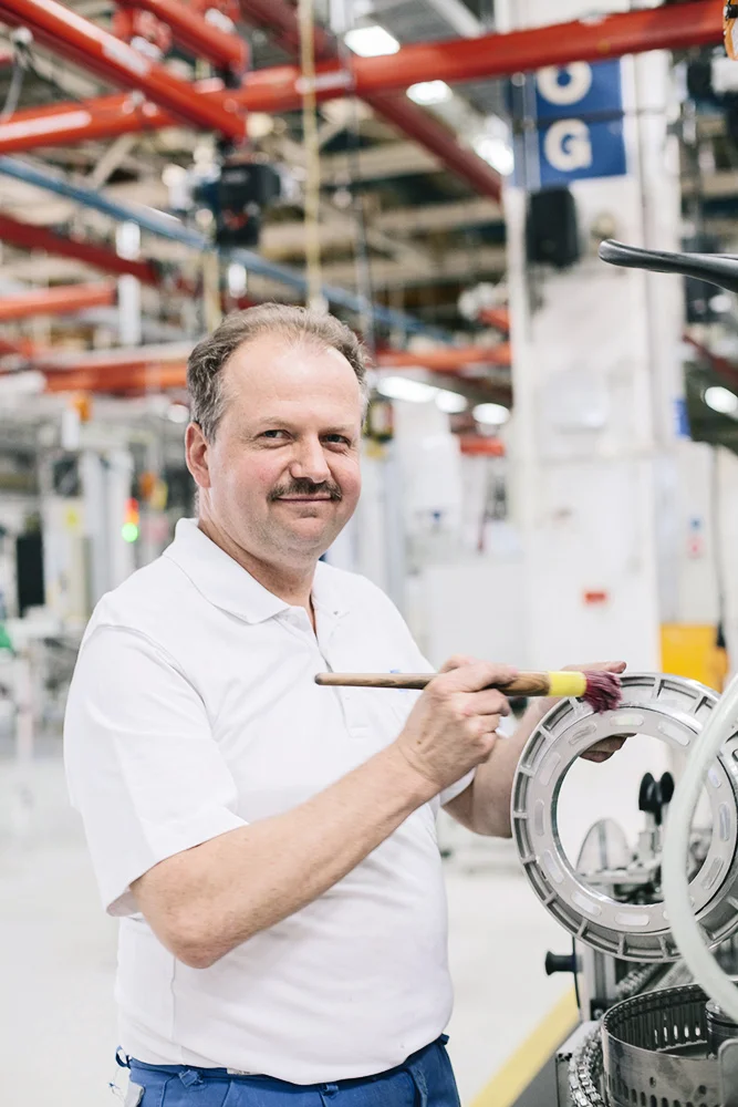 Reportage bei ZF in Friedrichshafen über Internet of things und smart logistics