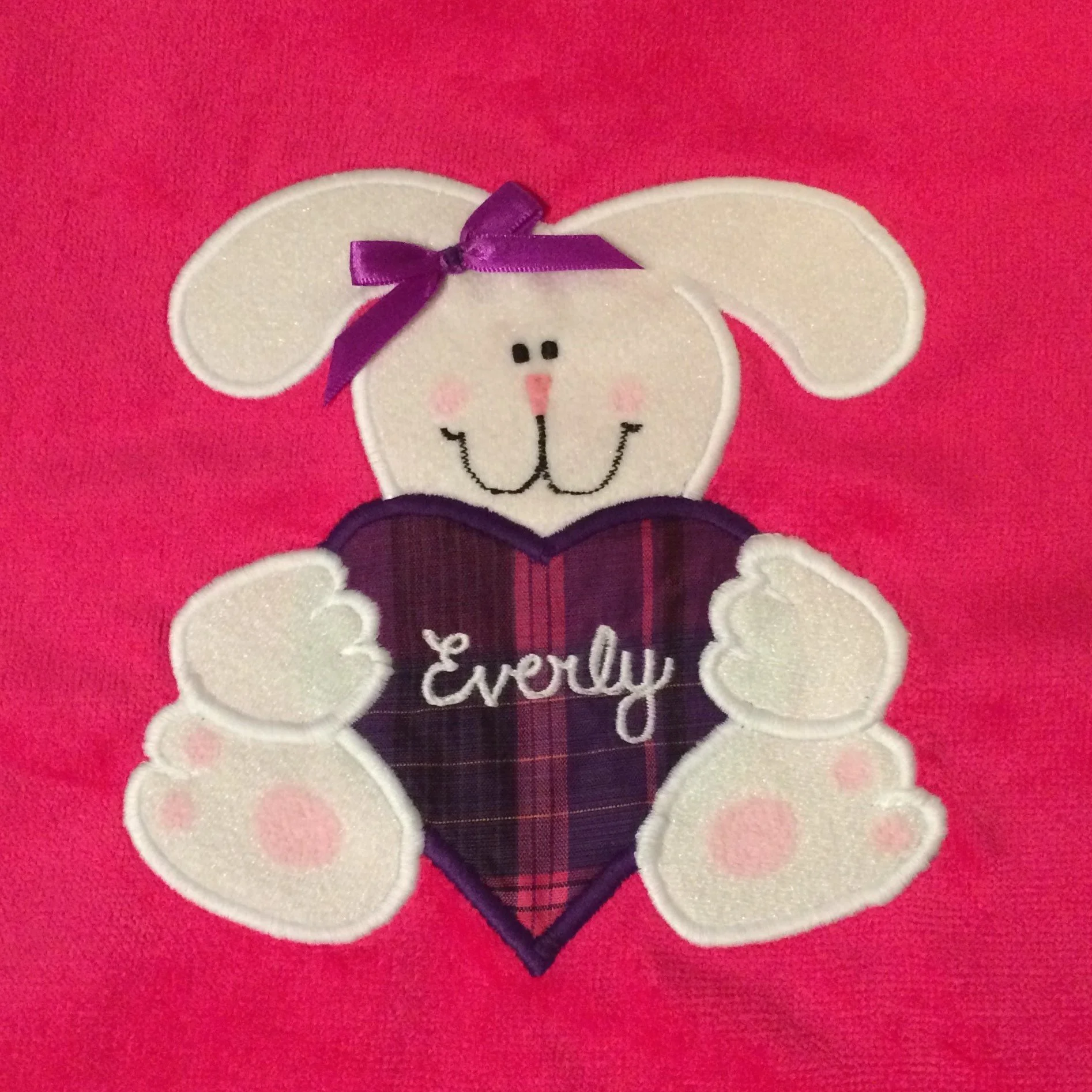 Heart Bun fuschia (2).JPG